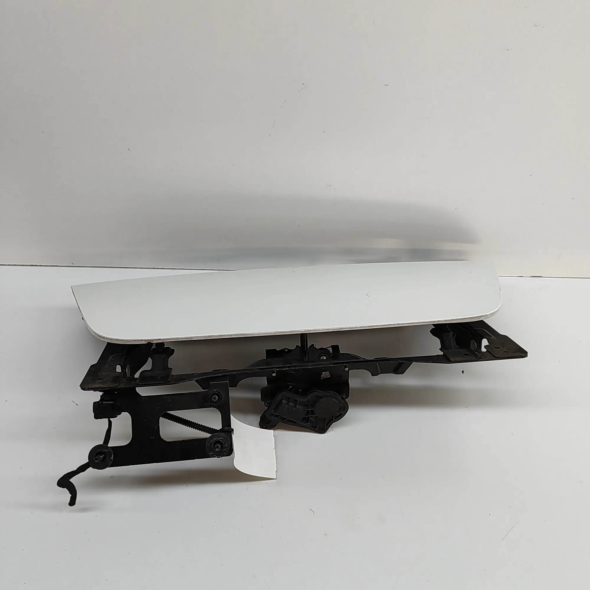 Bränsletankslock OEM 657015SH1A för Nissan Leaf 2019 image 3