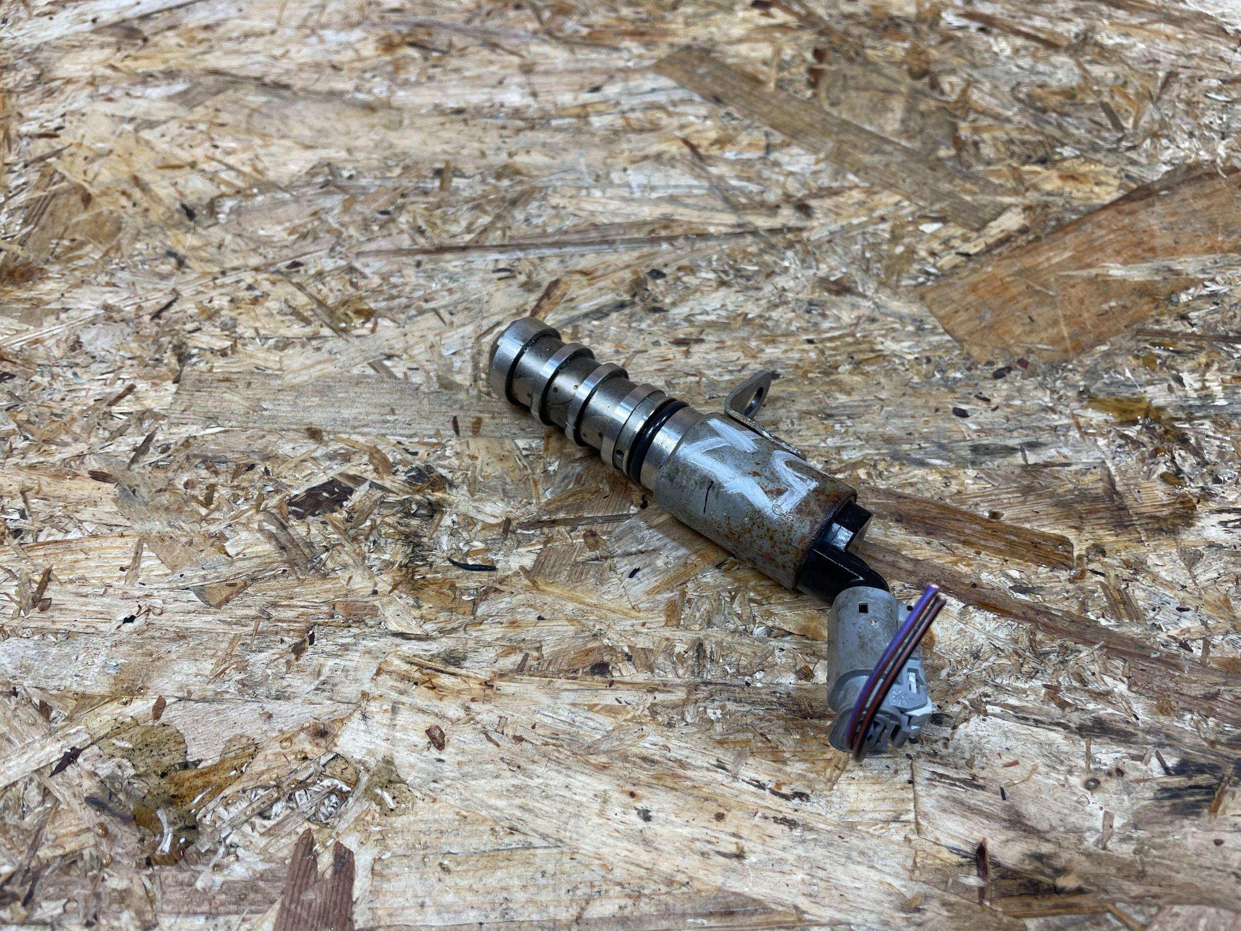 Capteur d'arbre à cames OEM 12636524 pour Opel Astra K image 4