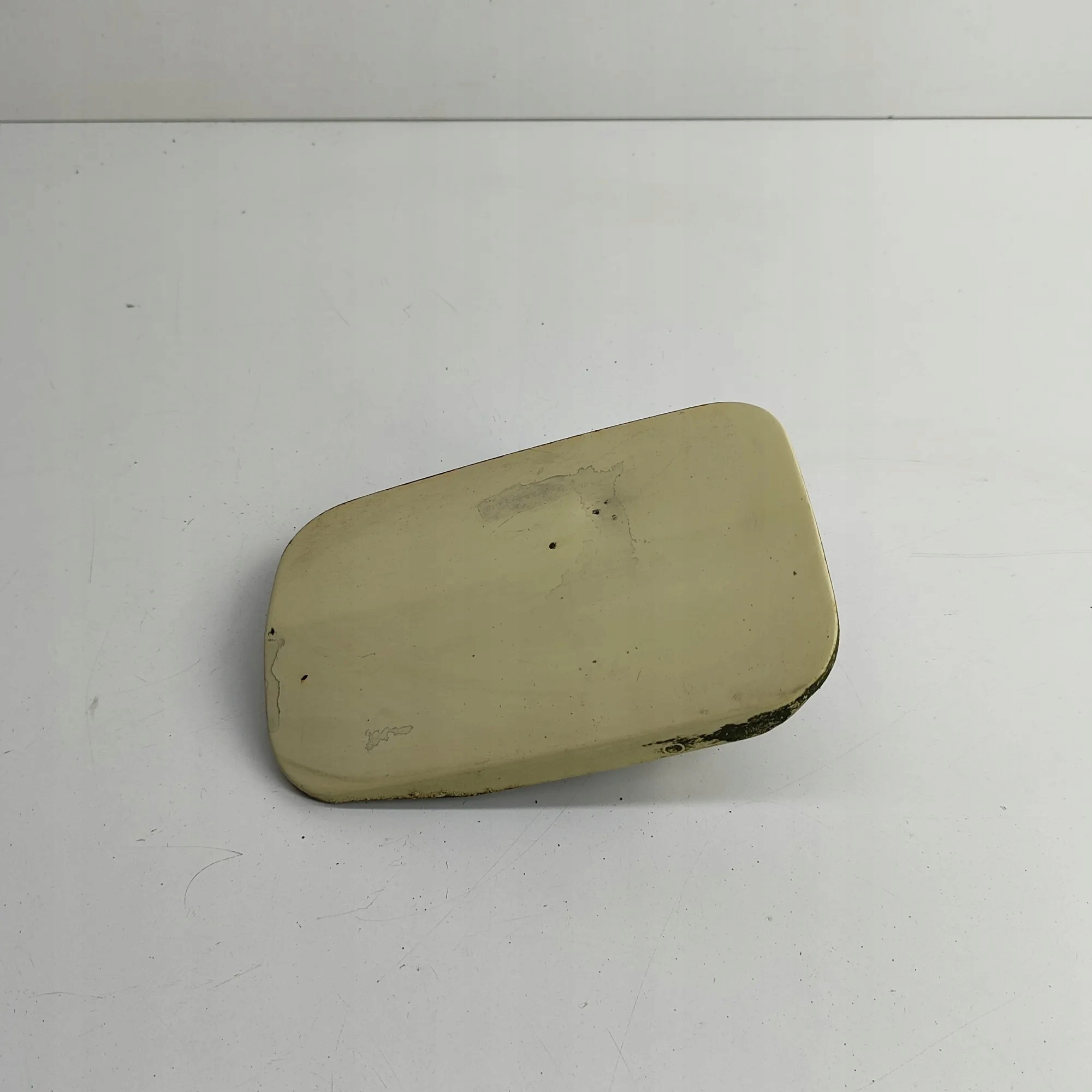 Tankdeckel OEM A1265840639 für Mercedes-Benz S W126 image 5