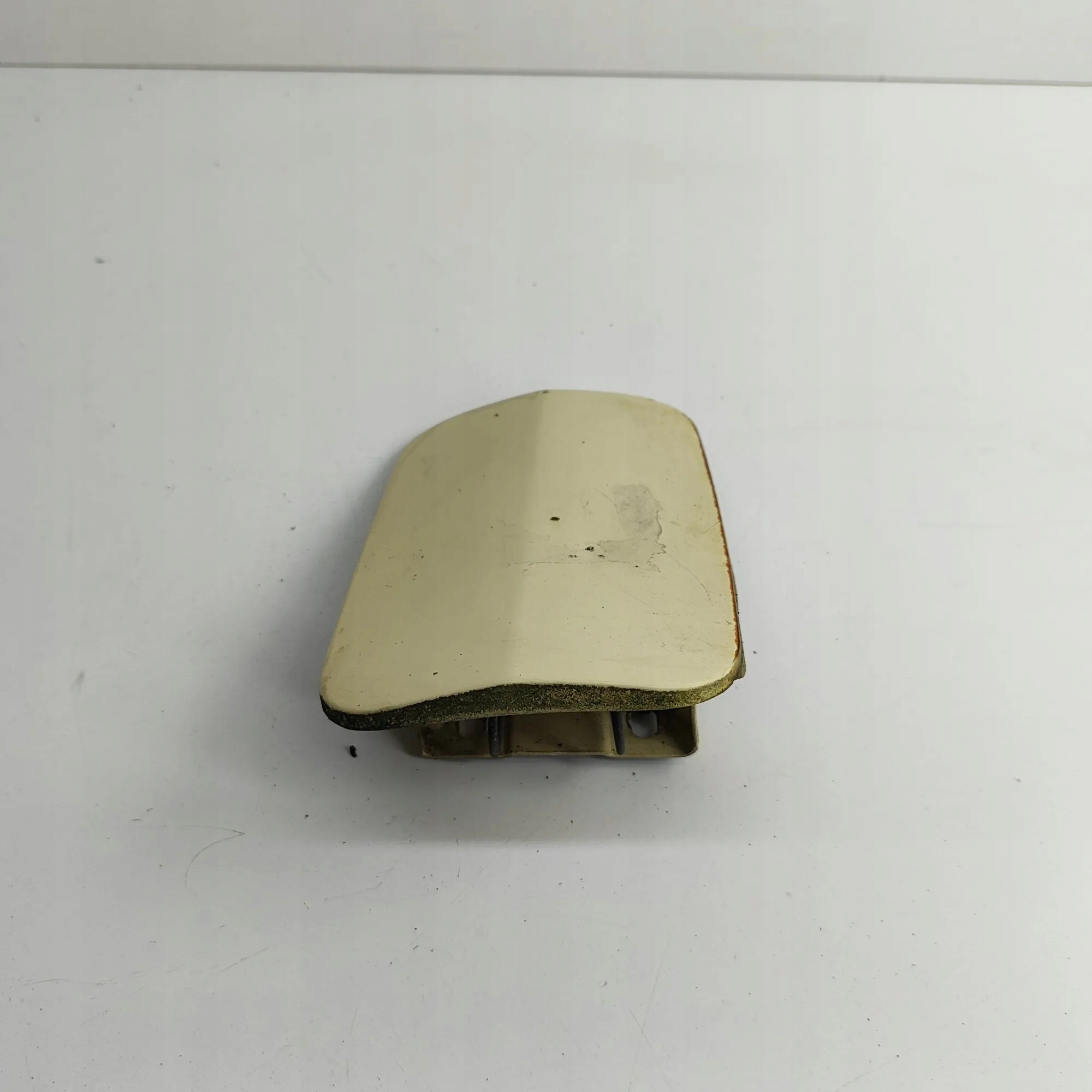 Tankdeckel OEM A1265840639 für Mercedes-Benz S W126 image 6