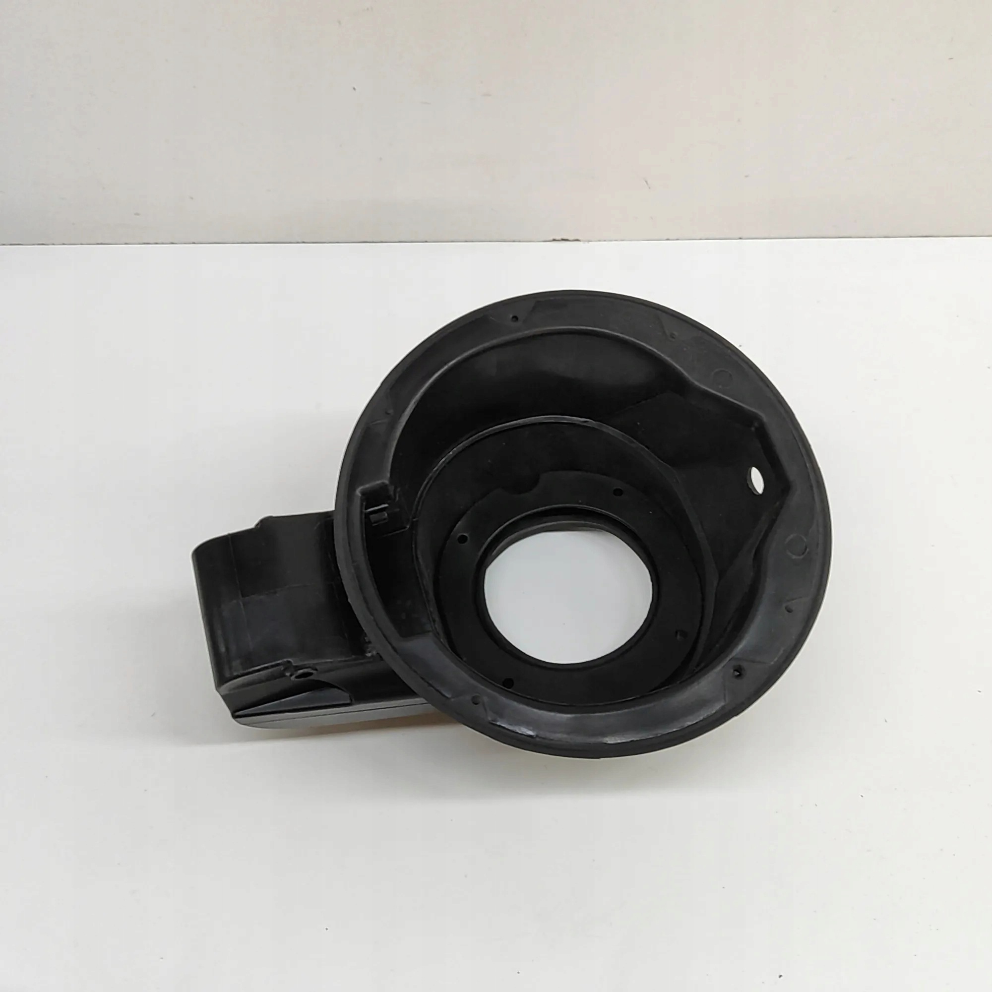 Bränsletanklock OEM 695132W000 för Hyundai Grand Santa Fe thumbnail 2