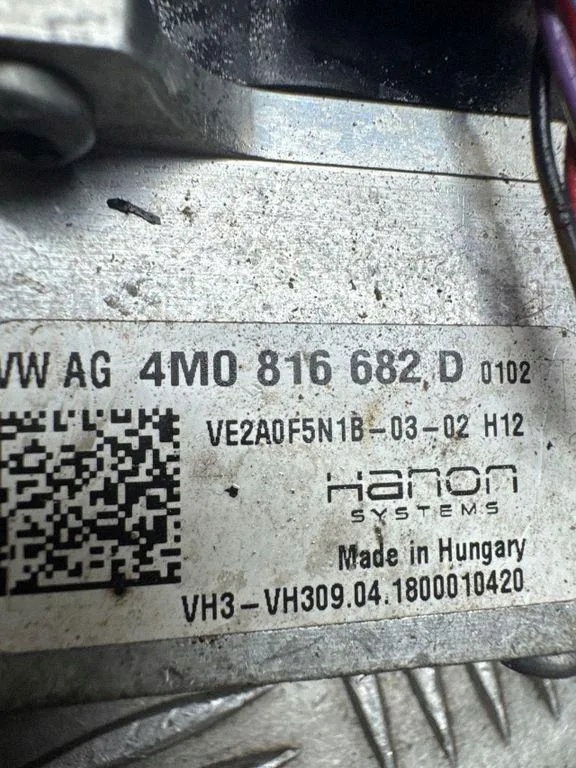 Gebrauchtes AC-Kühler-Ventil OEM 4M0816682D für VW Golf VII image 4