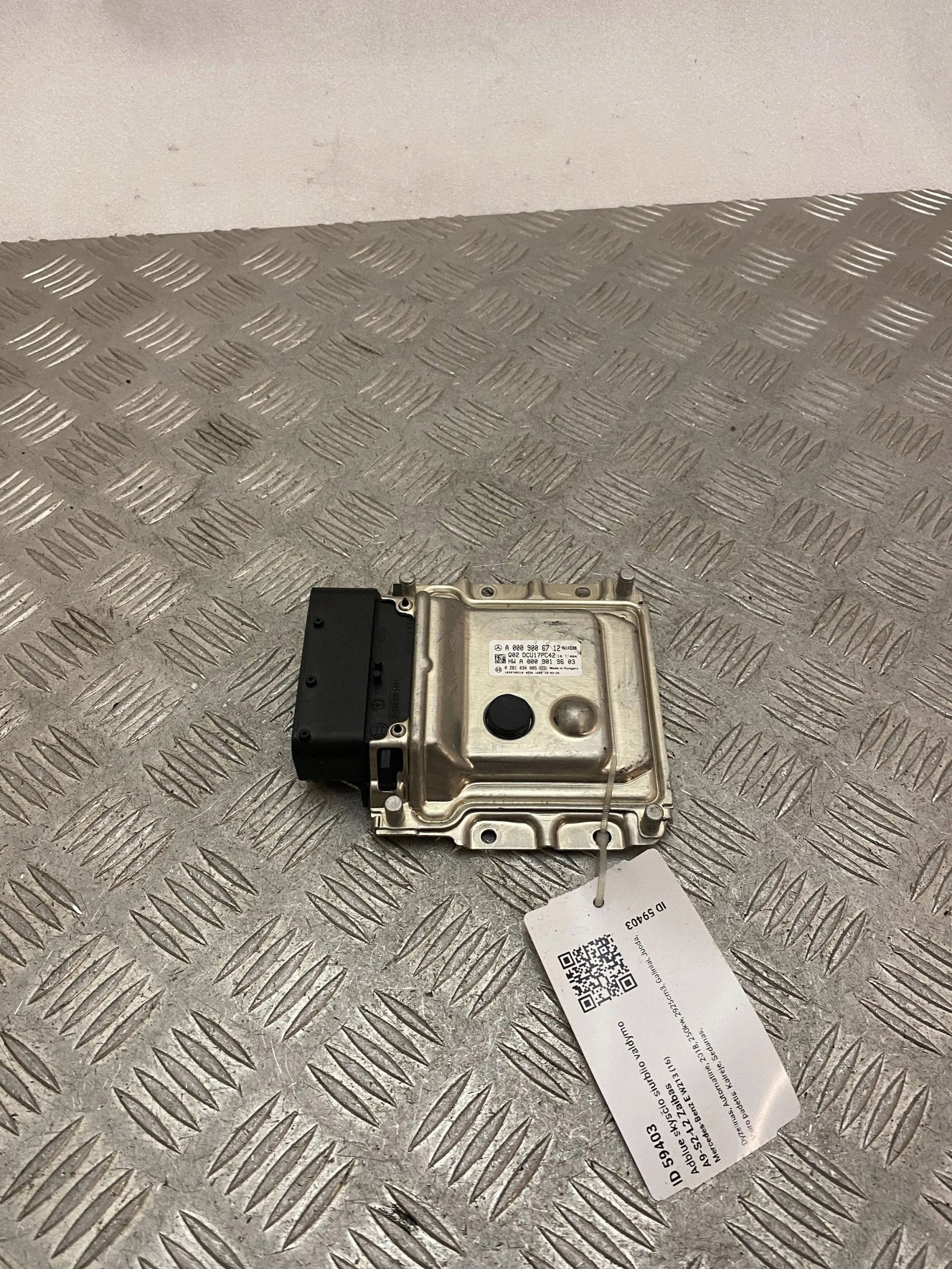 Mercedes-Benz AdBlue-regelunit OEM A0009006712 image 2