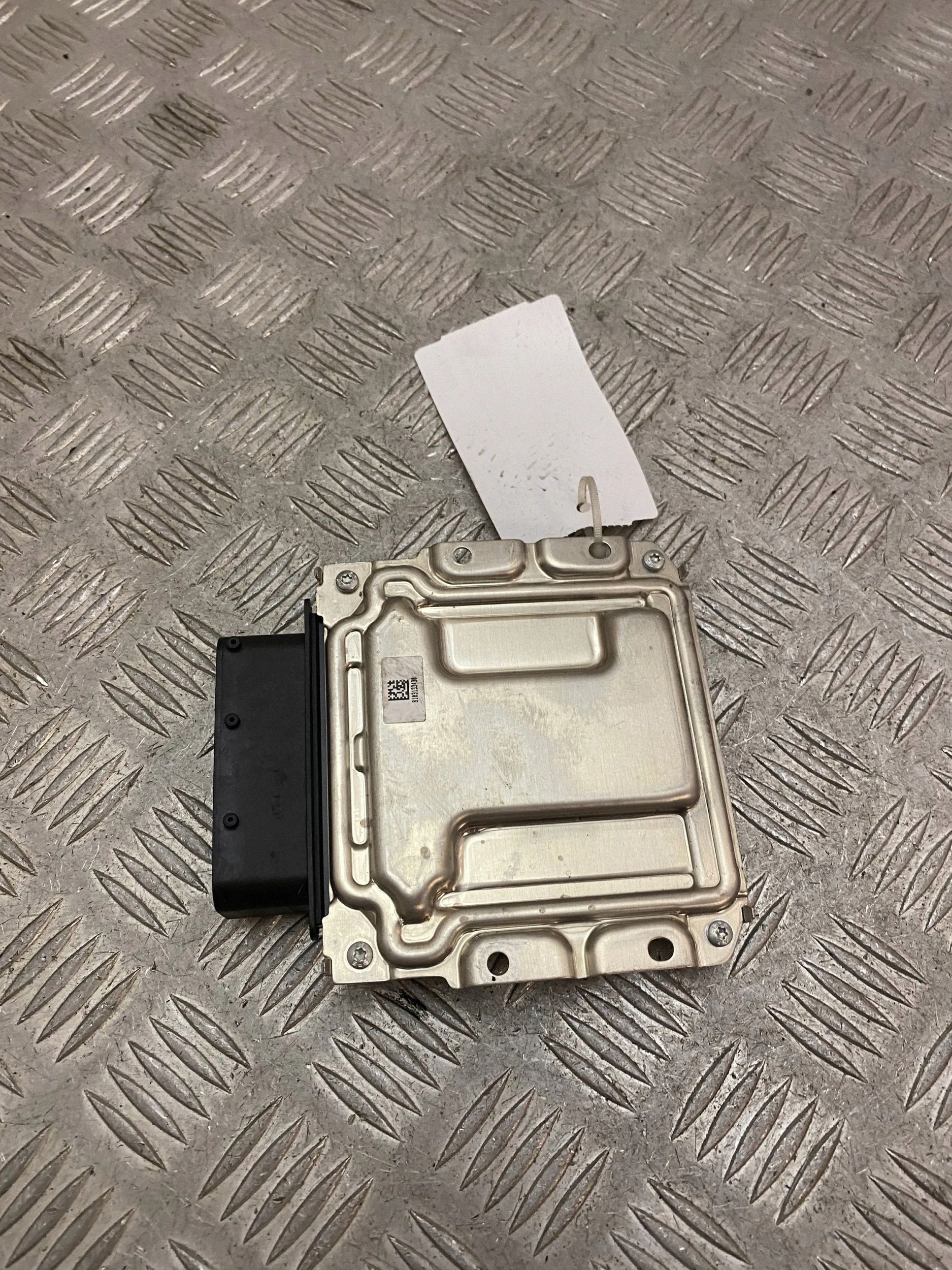 Mercedes-Benz AdBlue-regelunit OEM A0009006712 image 4