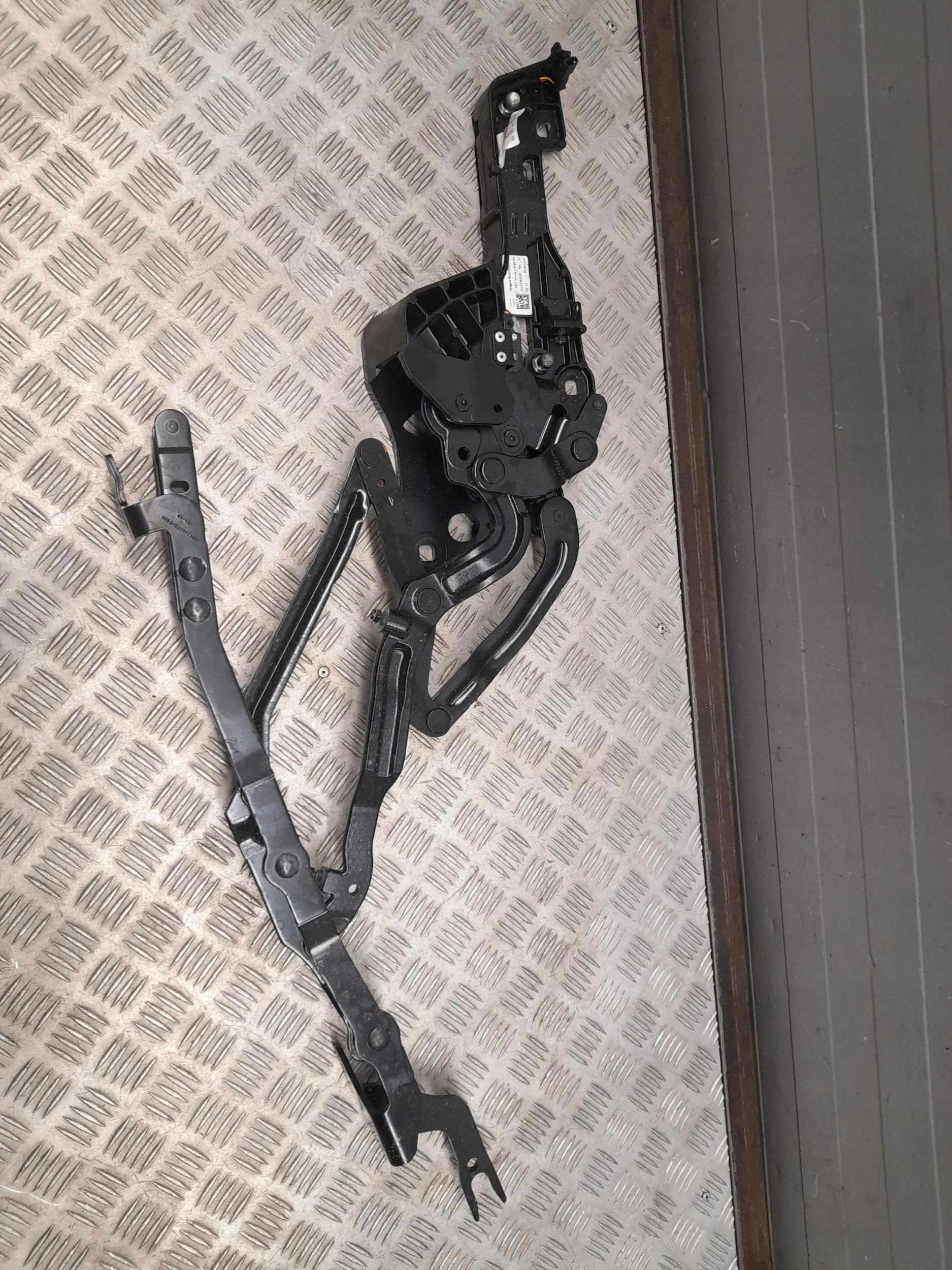 Verdeckscharniere rechte Seite OEM 15122380200 image 2