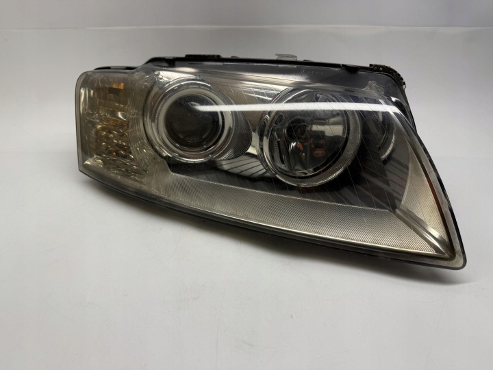 AUDI A8 D3 2005-2010 Etuvalo oikea Xenon 4E0941030BP