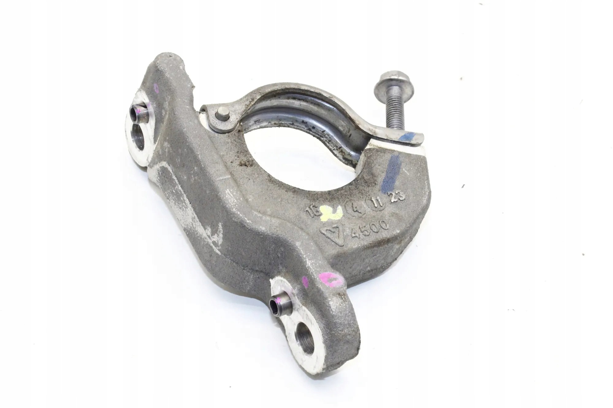 OEM 9850285180 Drive Shaft Bearing Bracket - Used