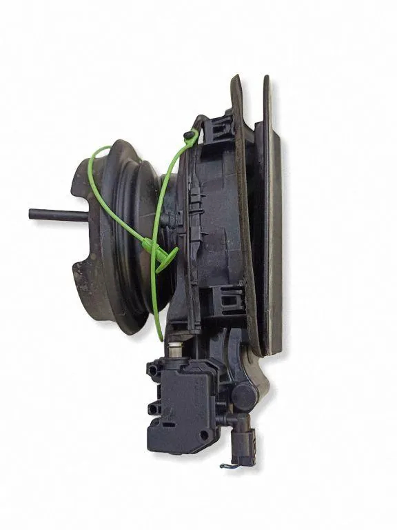 BMW X5 F15/F85 Kraftstoffklappe OEM 7297904 - Gebraucht image 4
