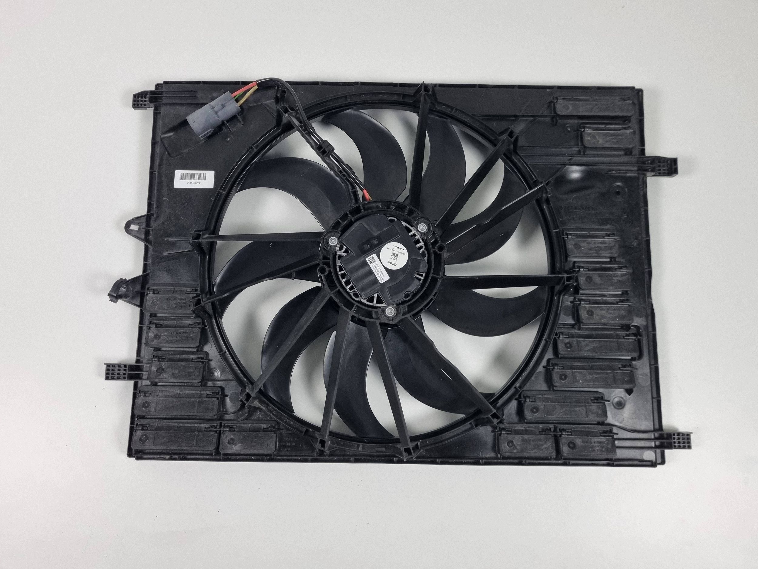 Kühlerlüfter Volvo XC60 II 2.0L OE 31493262 image 2