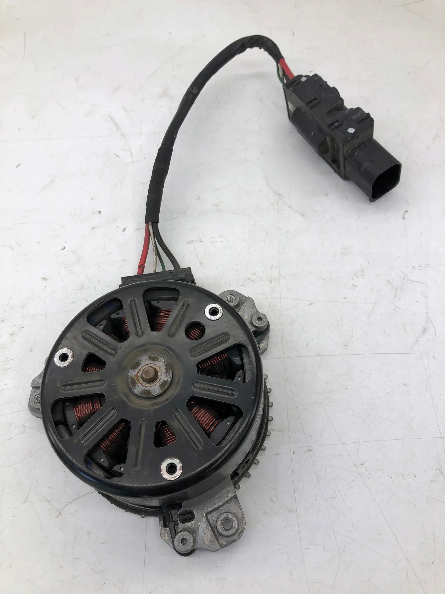 Kühlerlüftermotor BMW X3 G01 X4 G02 OEM 8686171 image 2