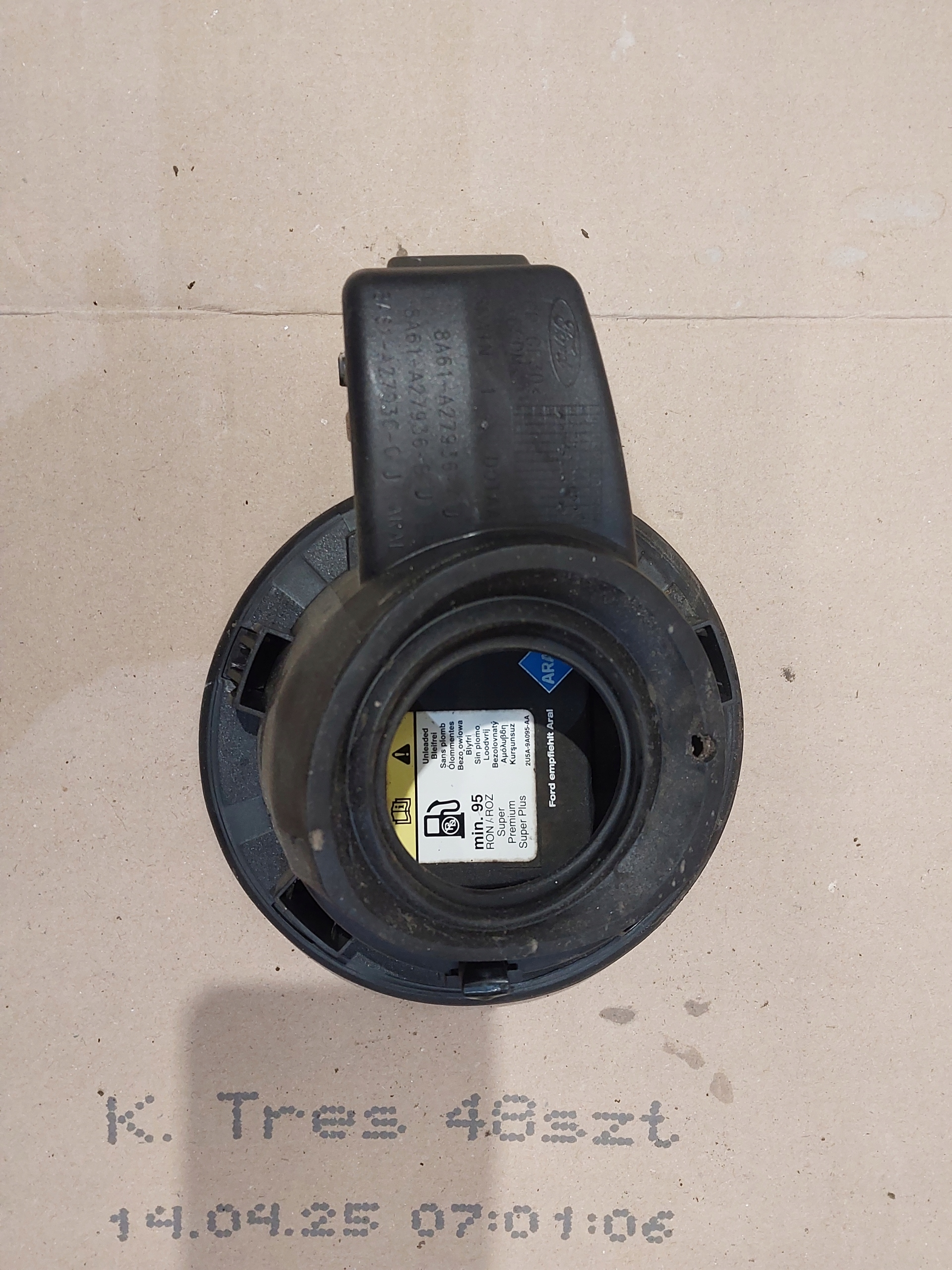 Trappe à carburant Ford Fiesta MK7 8A61-A27936-A image 3