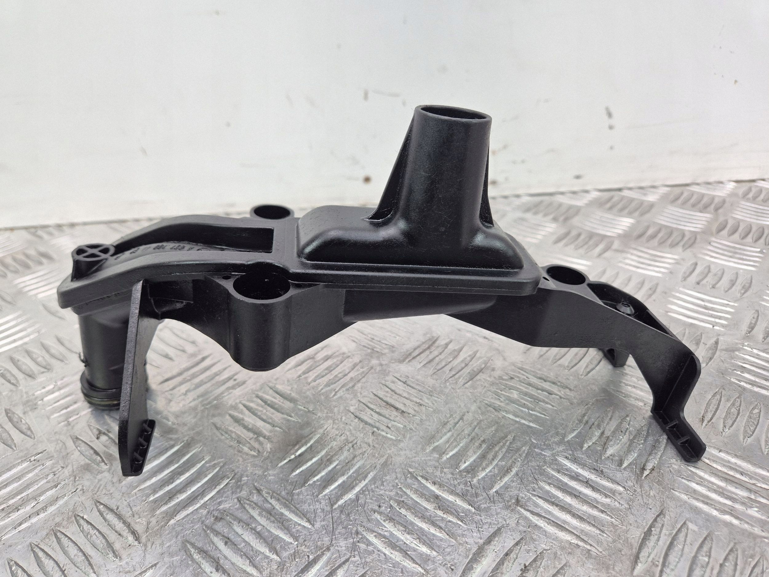 Oljeseparator OEM A6511804851 för Mercedes W212 image 4
