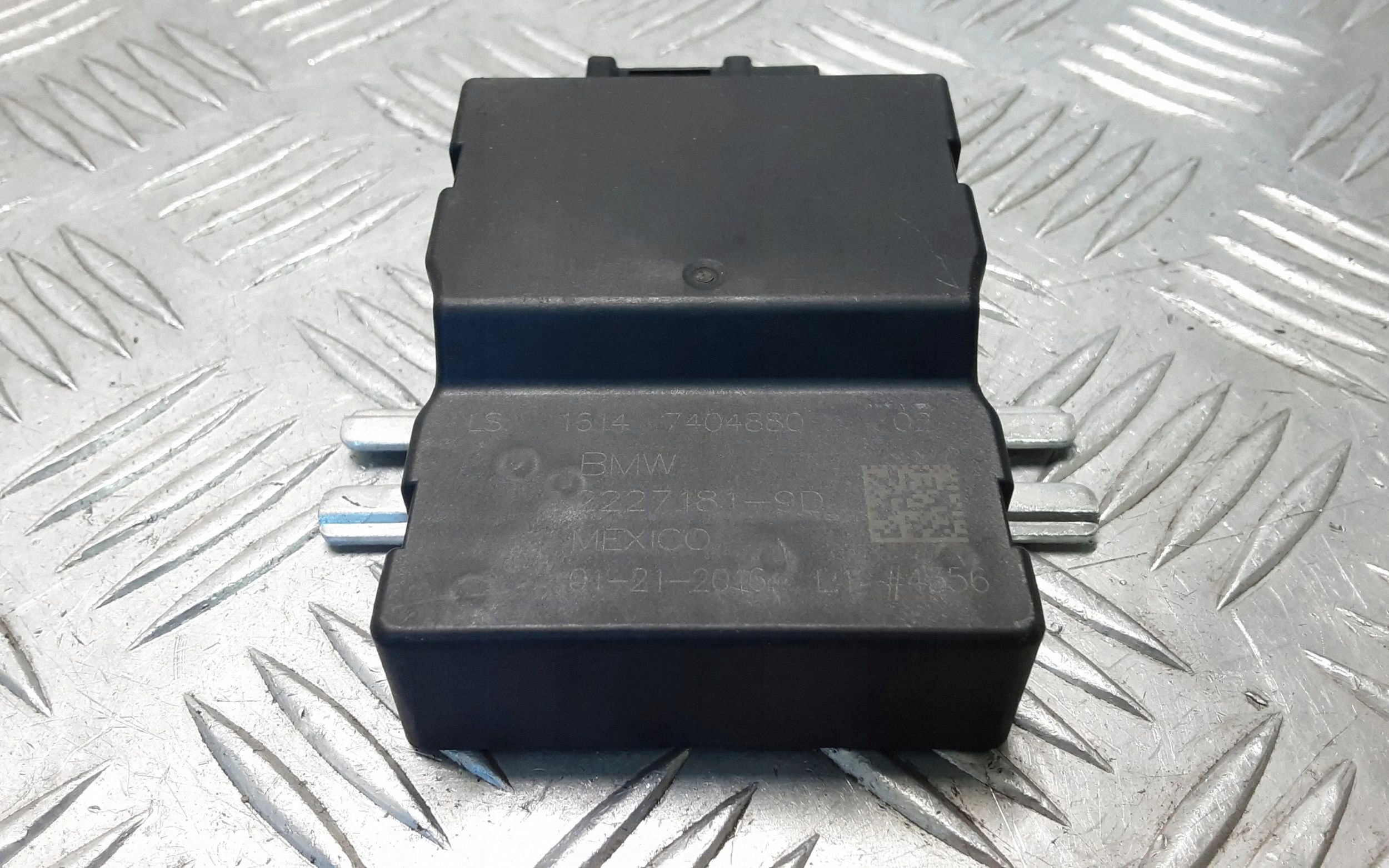 Module de commande pompe à carburant OEM 16147404880 BMW image 2