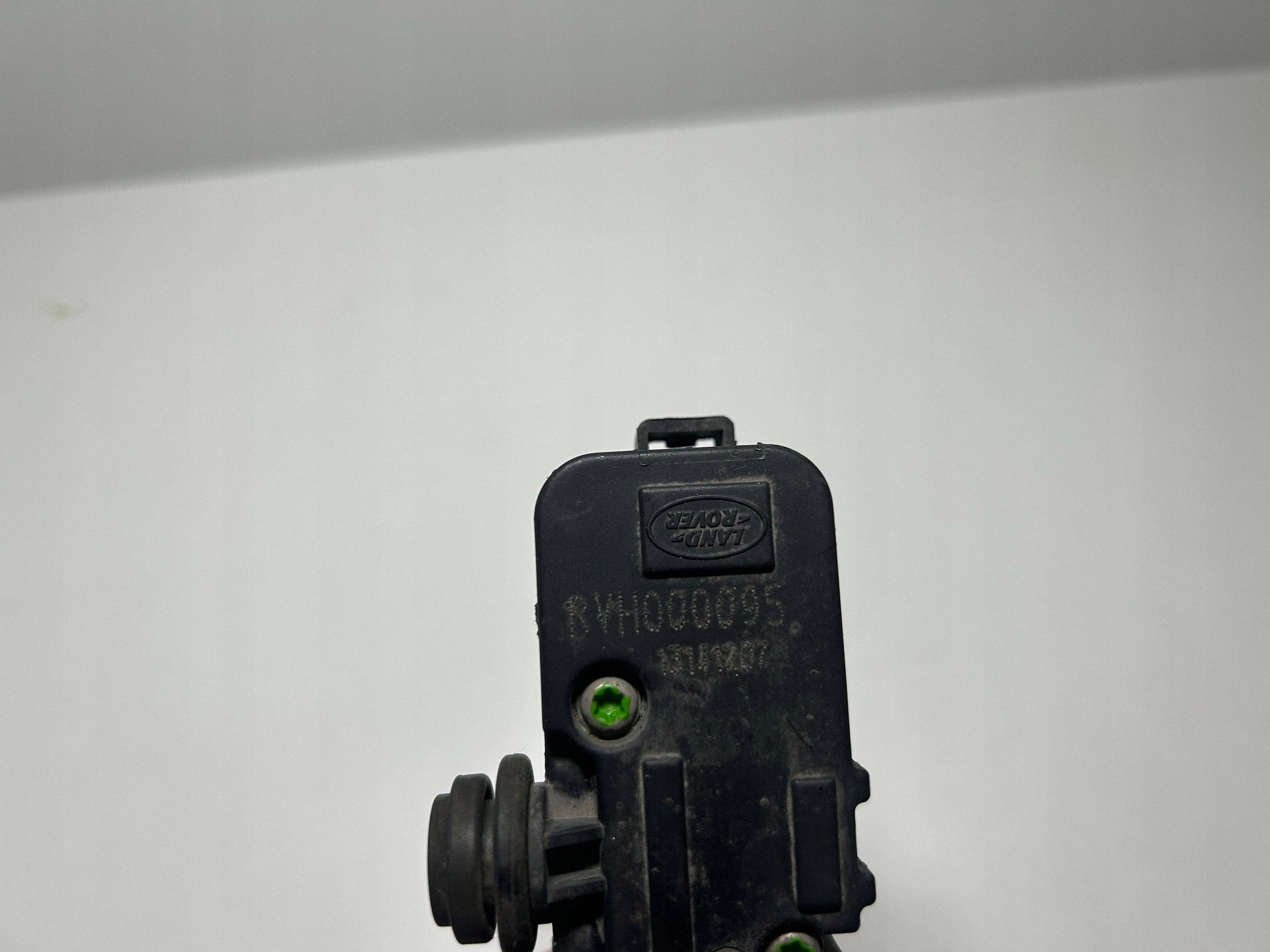 Pompe à air secondaire Land Rover Discovery 3 OEM RVH000095 image 6