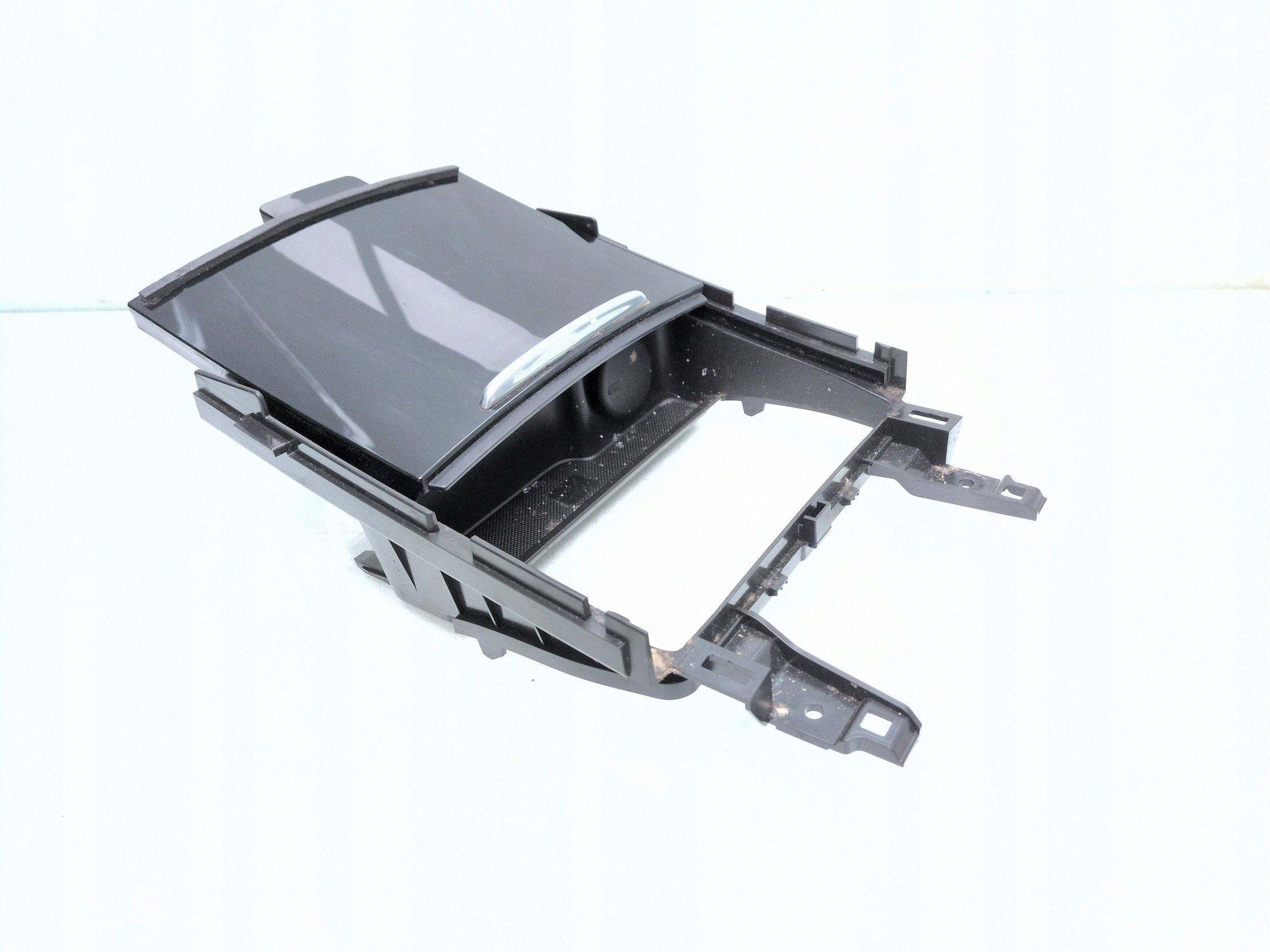 Aschenbecher OEM 39138936 für Opel Insignia B Grand Sport image 8