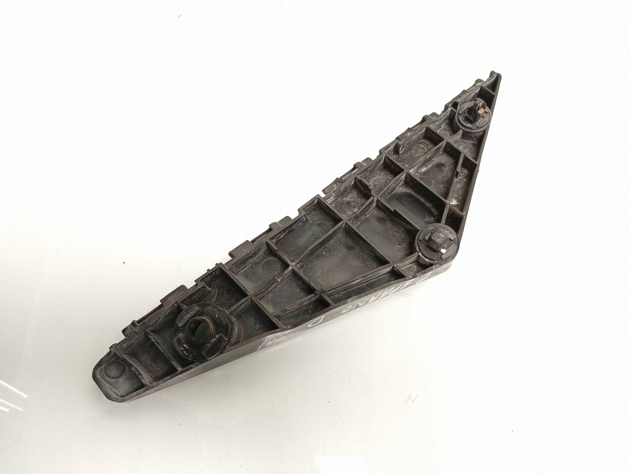 Avensis III T27 Front Bumper Bracket Right 08-15 image 3