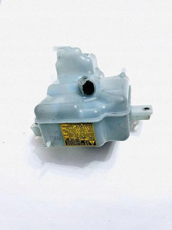 Bremsflüssigkeitsbehälter Toyota Yaris OEM 4722052310 image 2