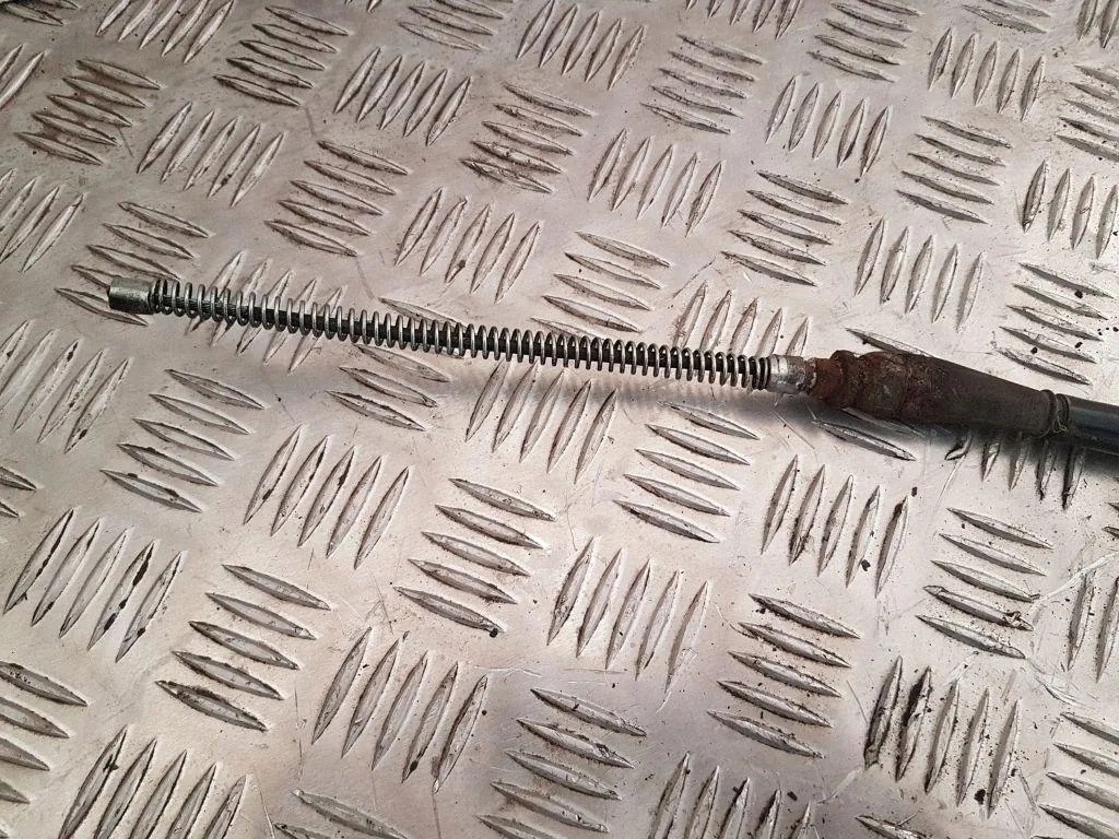 Câble de déverrouillage frein à main Ford OEM 5025649 image 4