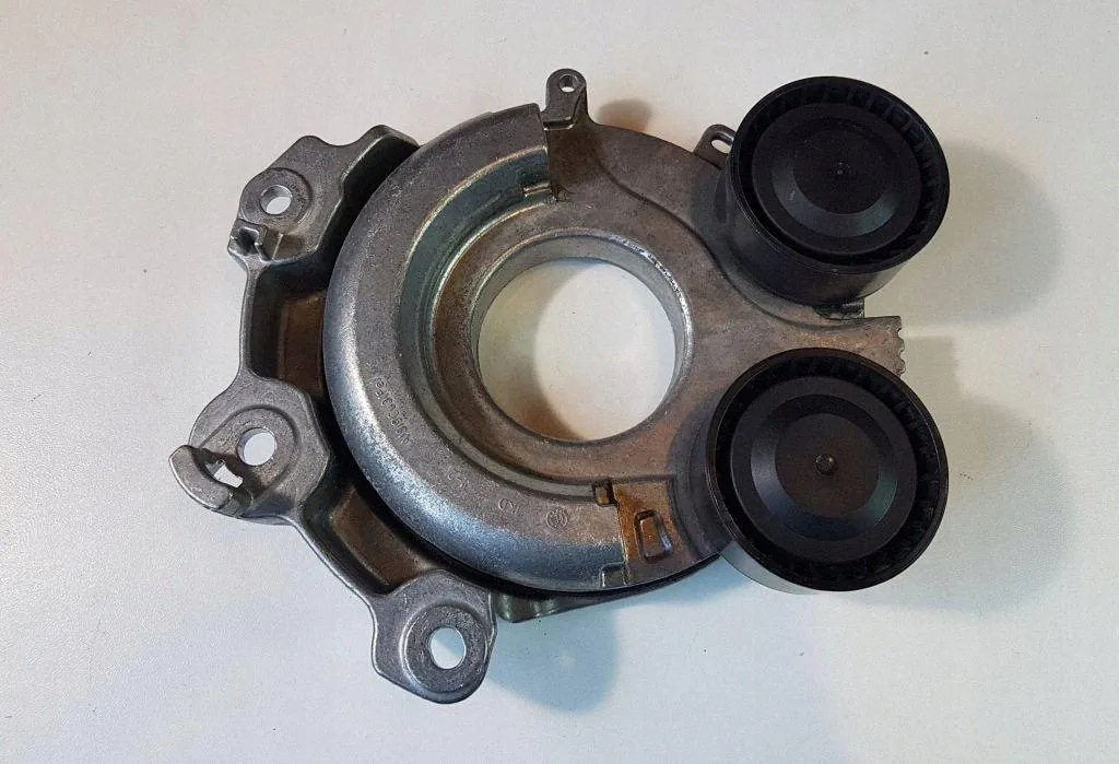 Tensor de correia alternador Mazda CX-5 OEM PAK915980 image 2