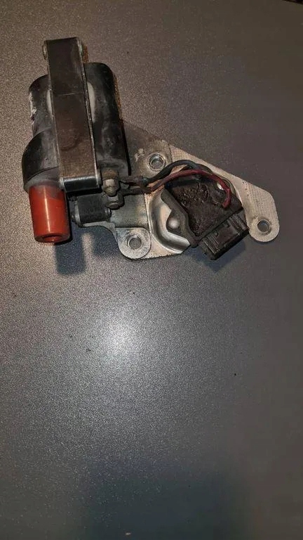 Distributeur d'allumage Volvo V70 2003 OEM 1367777 image 3
