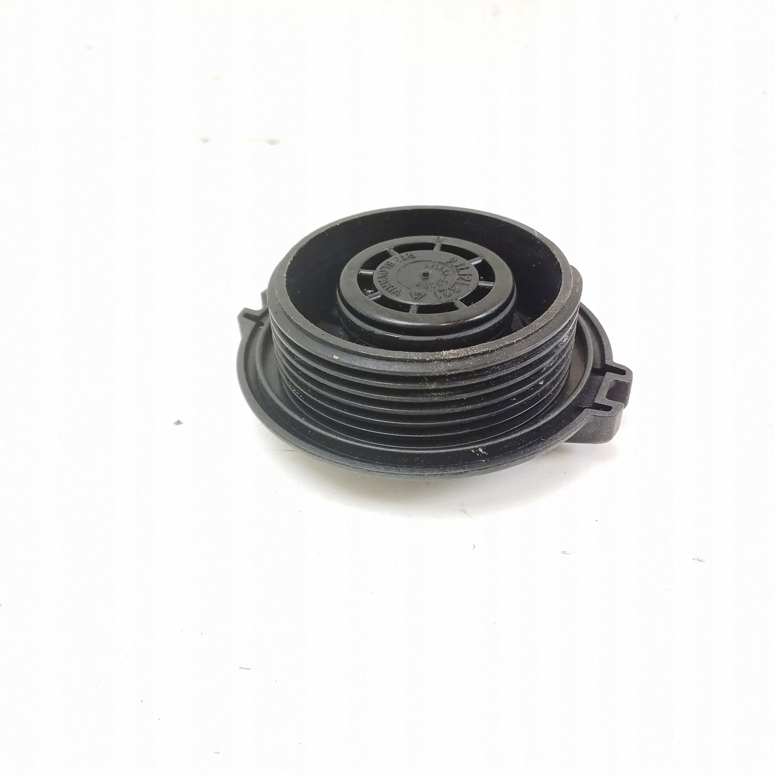 Porsche OE 9J1121321 Expansion Tank Cap - Used