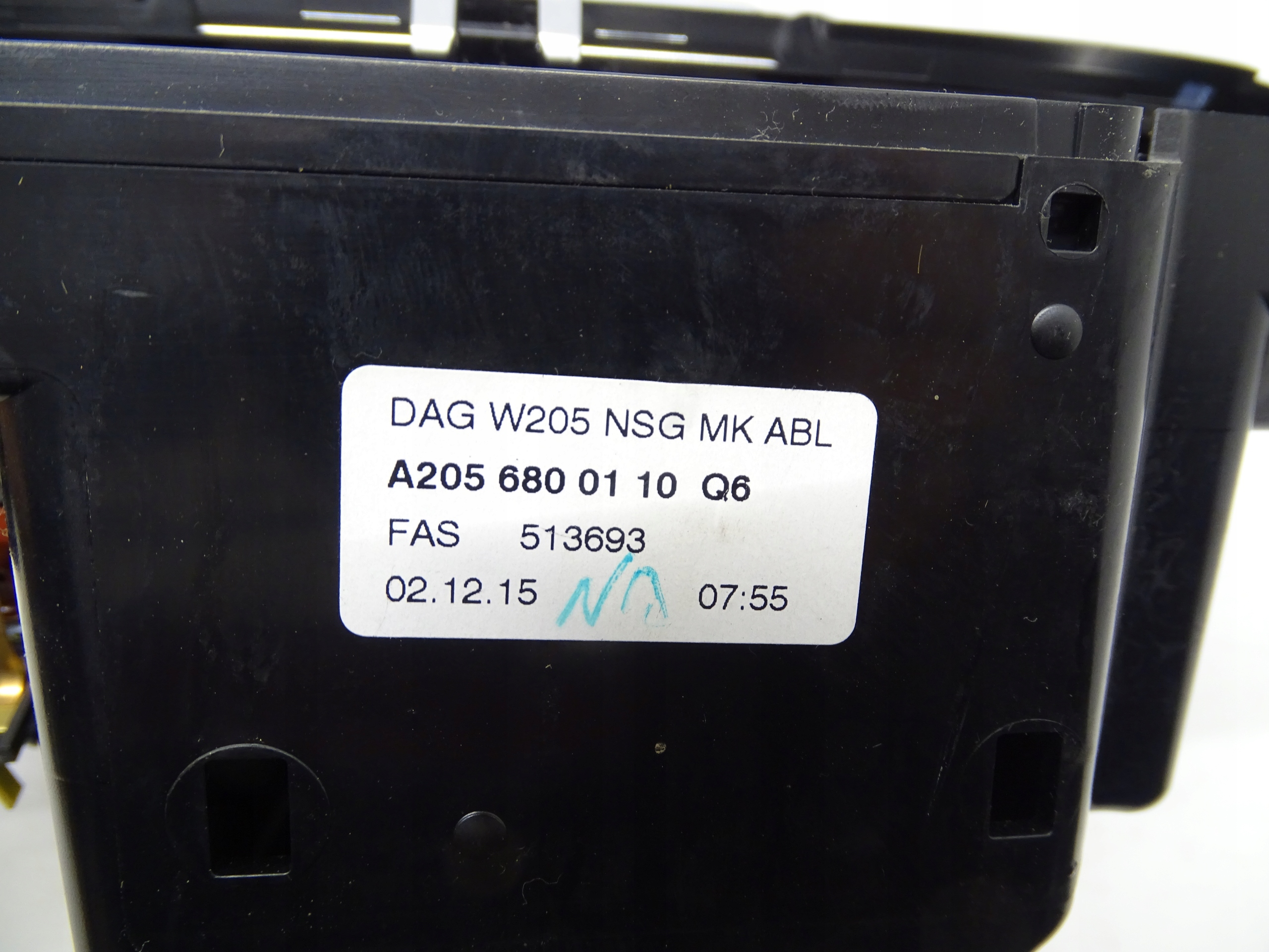 Aschenbecher Mercedes-Benz OEM A2056800110 für C-Klasse W205 image 5