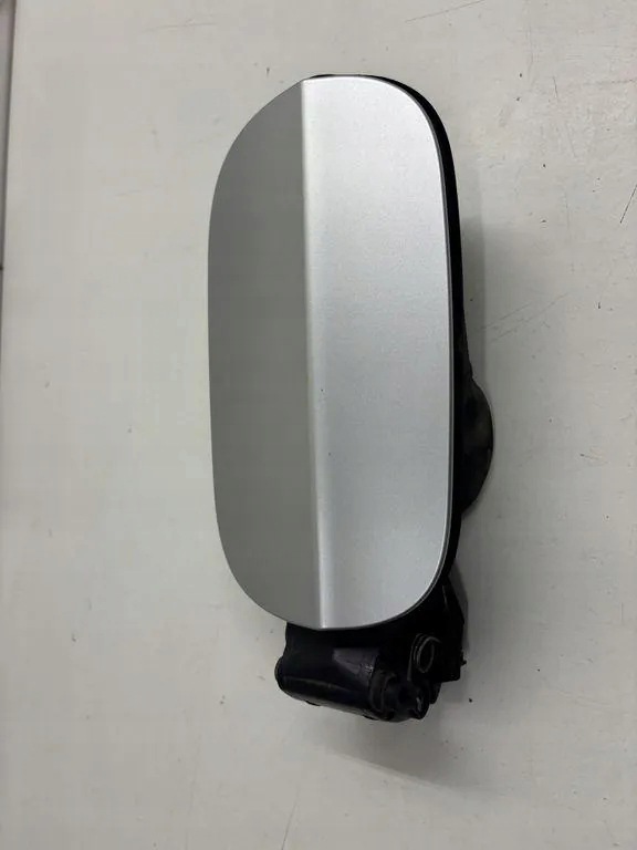 Polttoainesäiliön kansi OEM 31663165 Volvo S90 II 2017