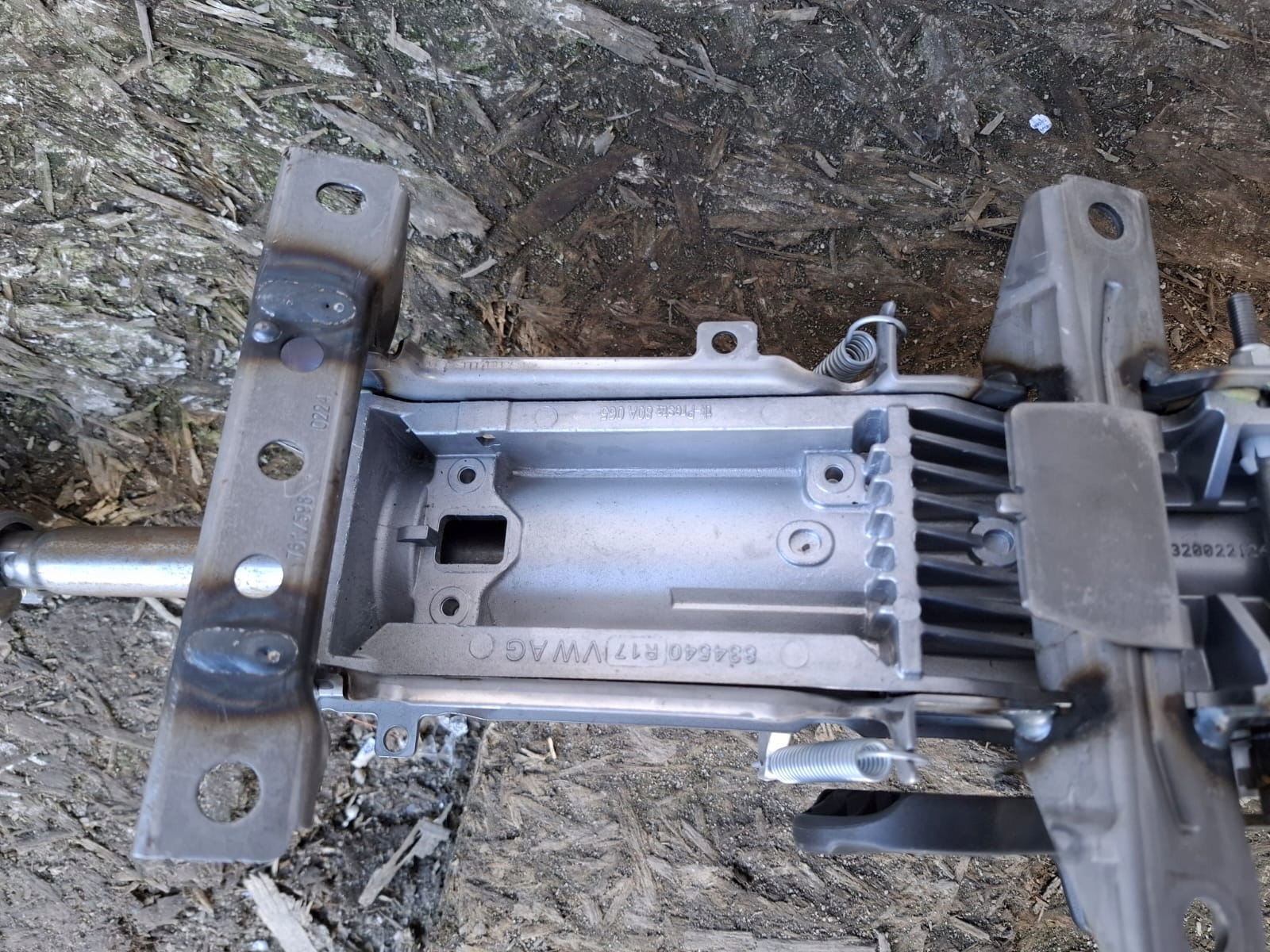 Audi A4 A5 B9 ohjauspylväs OEM 8W0419501G image 5