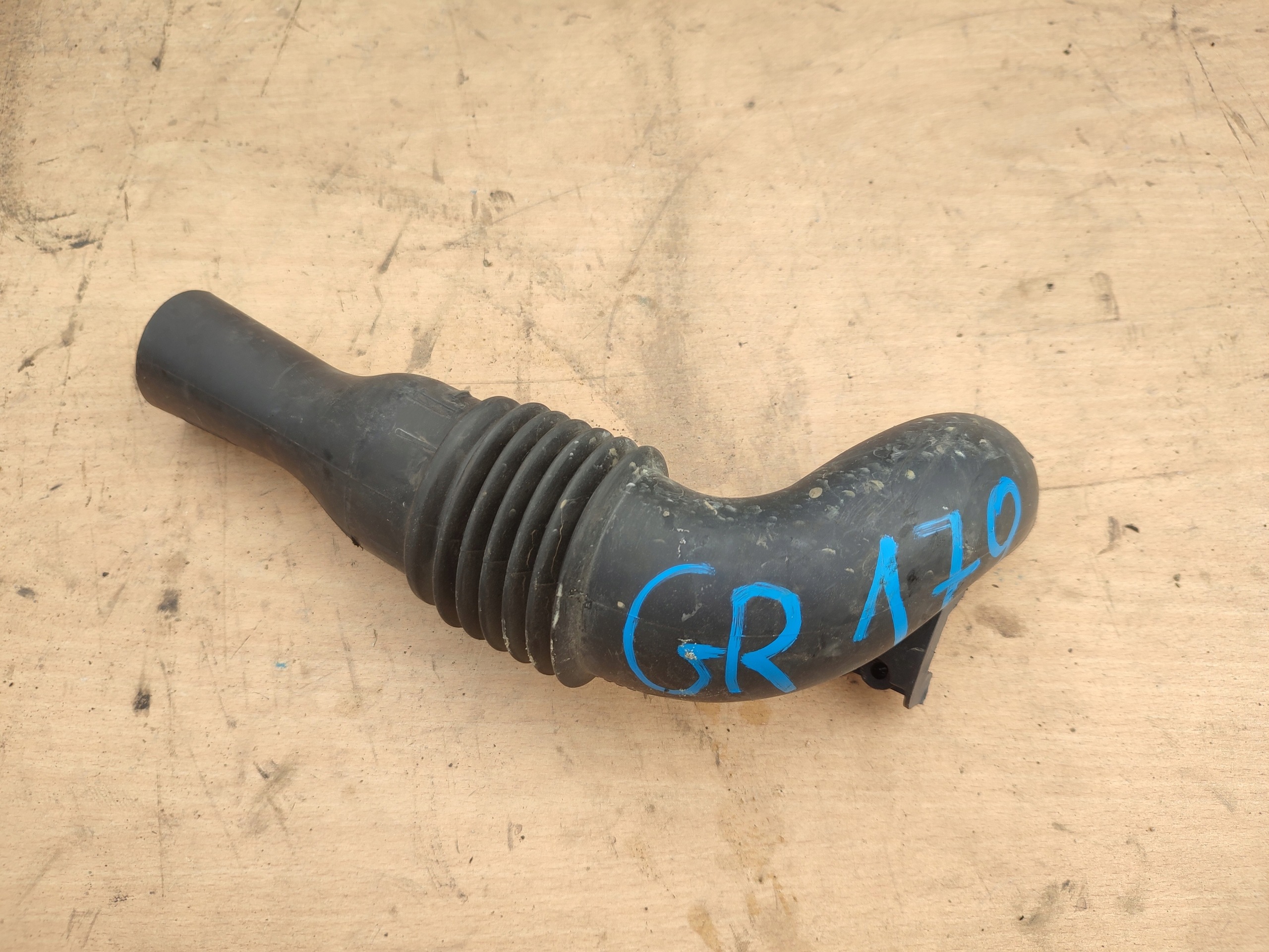 FIAT 500 07-15 Luftintagsslang 1.2 OEM 51806858 image 2