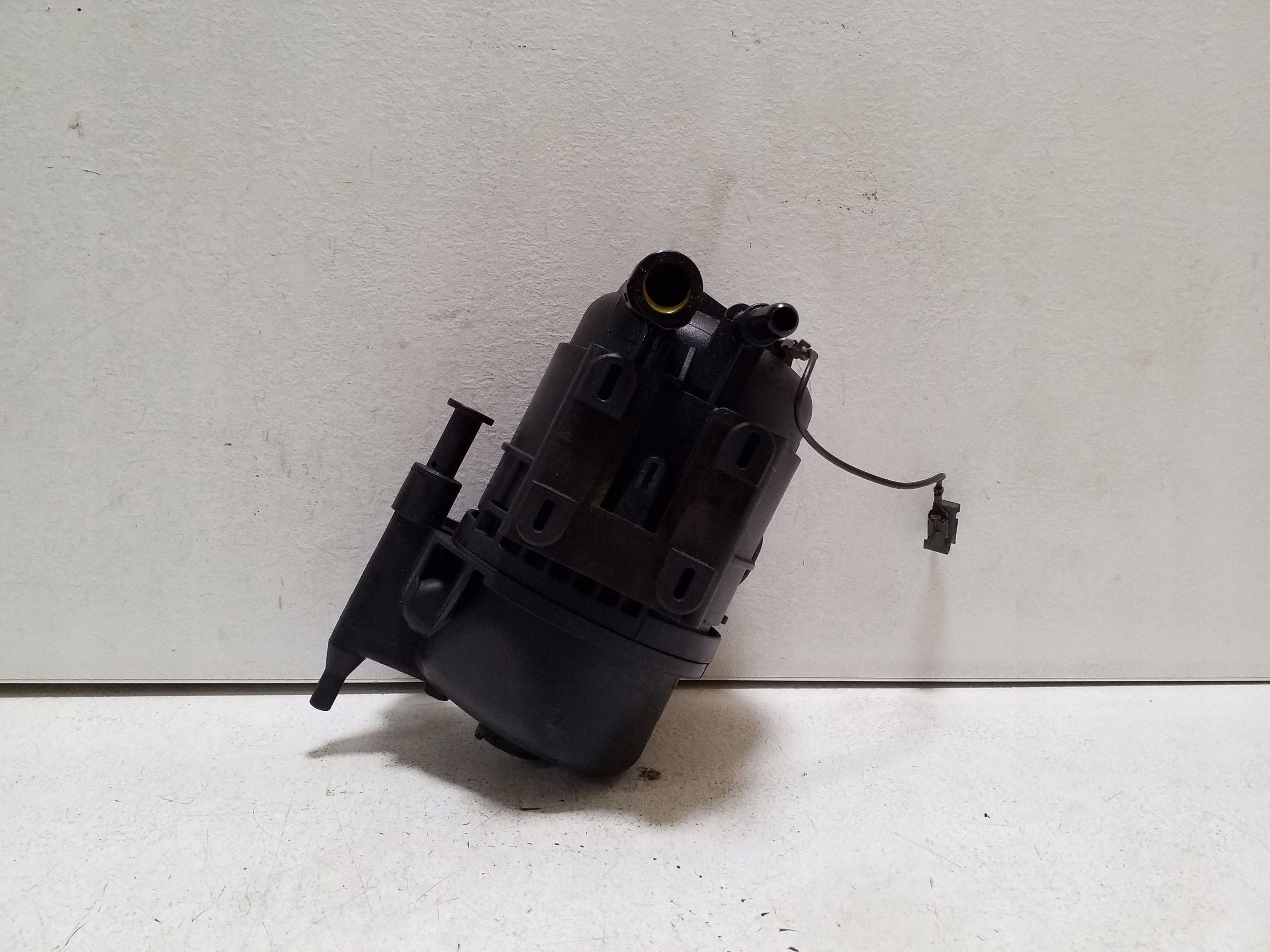 Land Rover Evoque II 2020 Fuel Filter OEM HJ329B072AA image 6