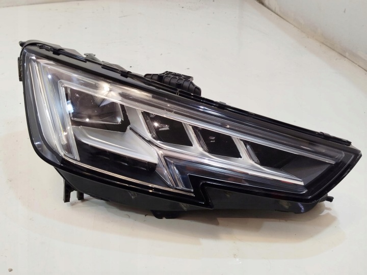 Matrix Full LED Right Headlight Audi A4 B9 8W0 8W0941036A Working Legal