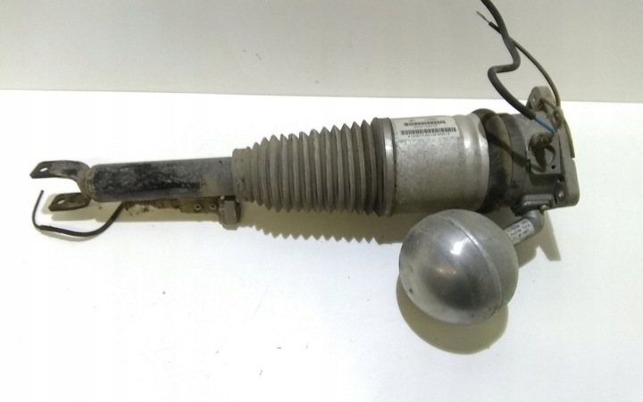 2004 VW Phaeton Air Suspension Shock Rear 3D0616002G