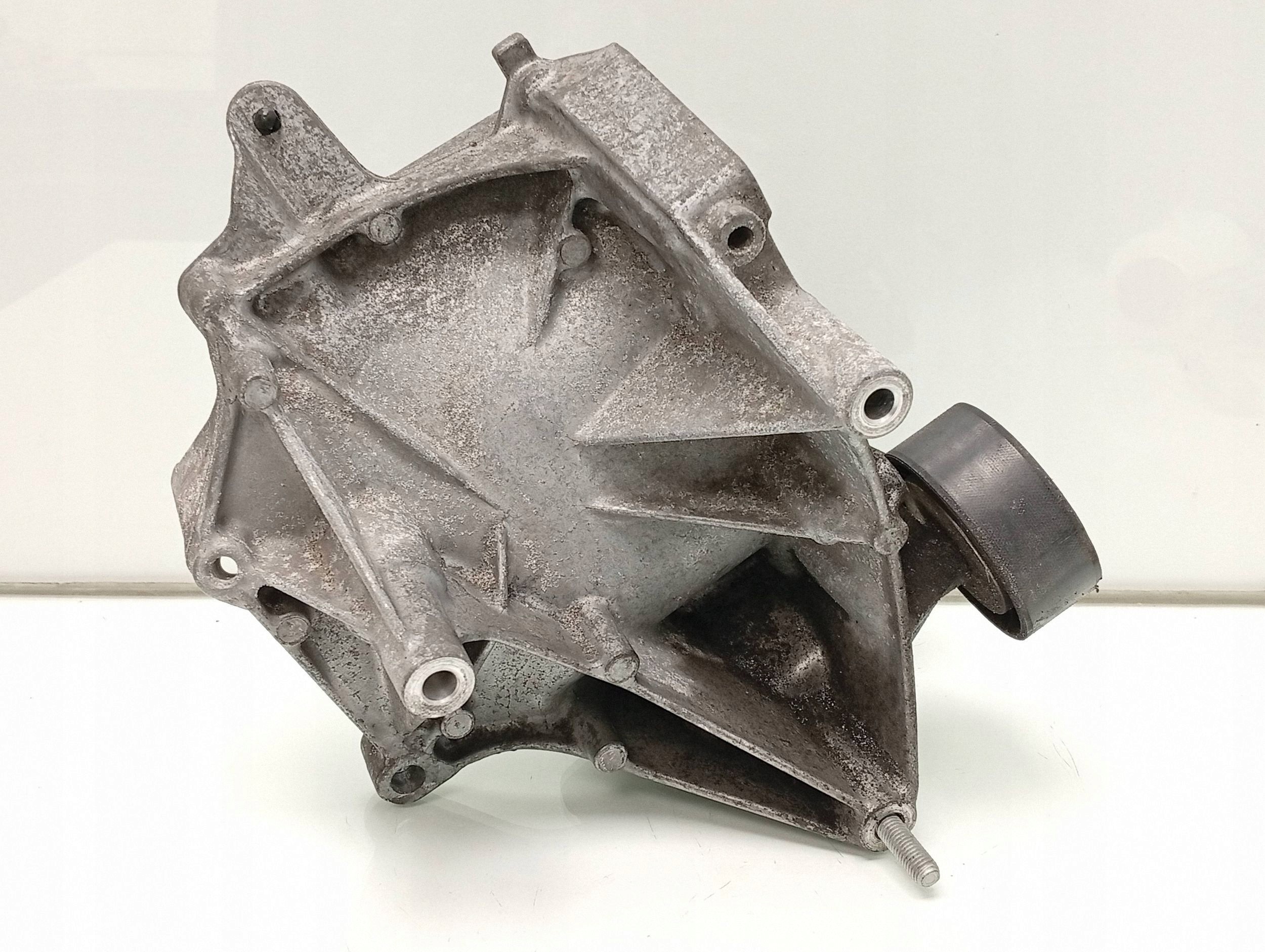 Mercedes-Benz A6512340339 Riemenspannrolle image 4