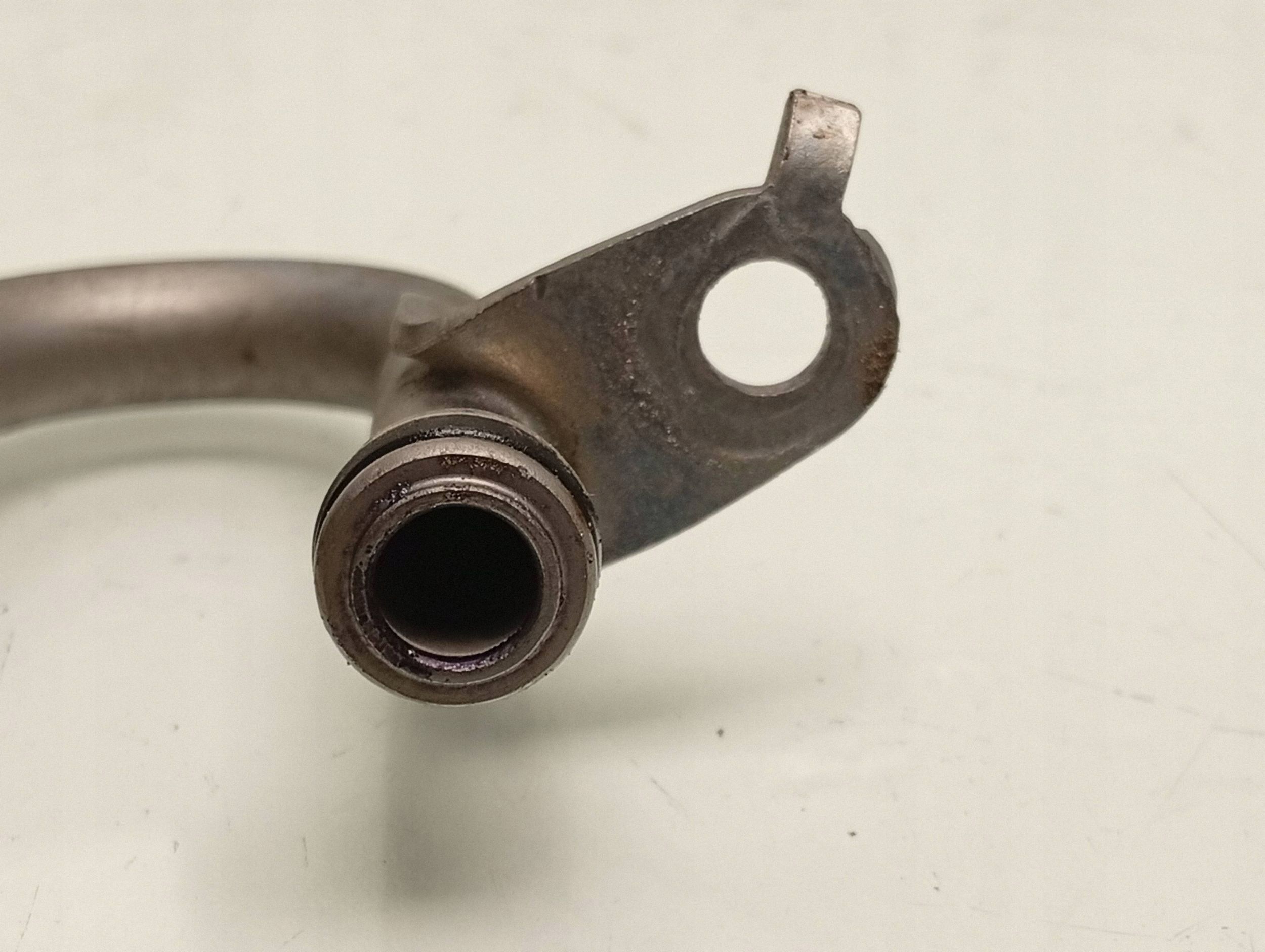 Mercedes Turborör OEM A2742030602 Begagnad image 3