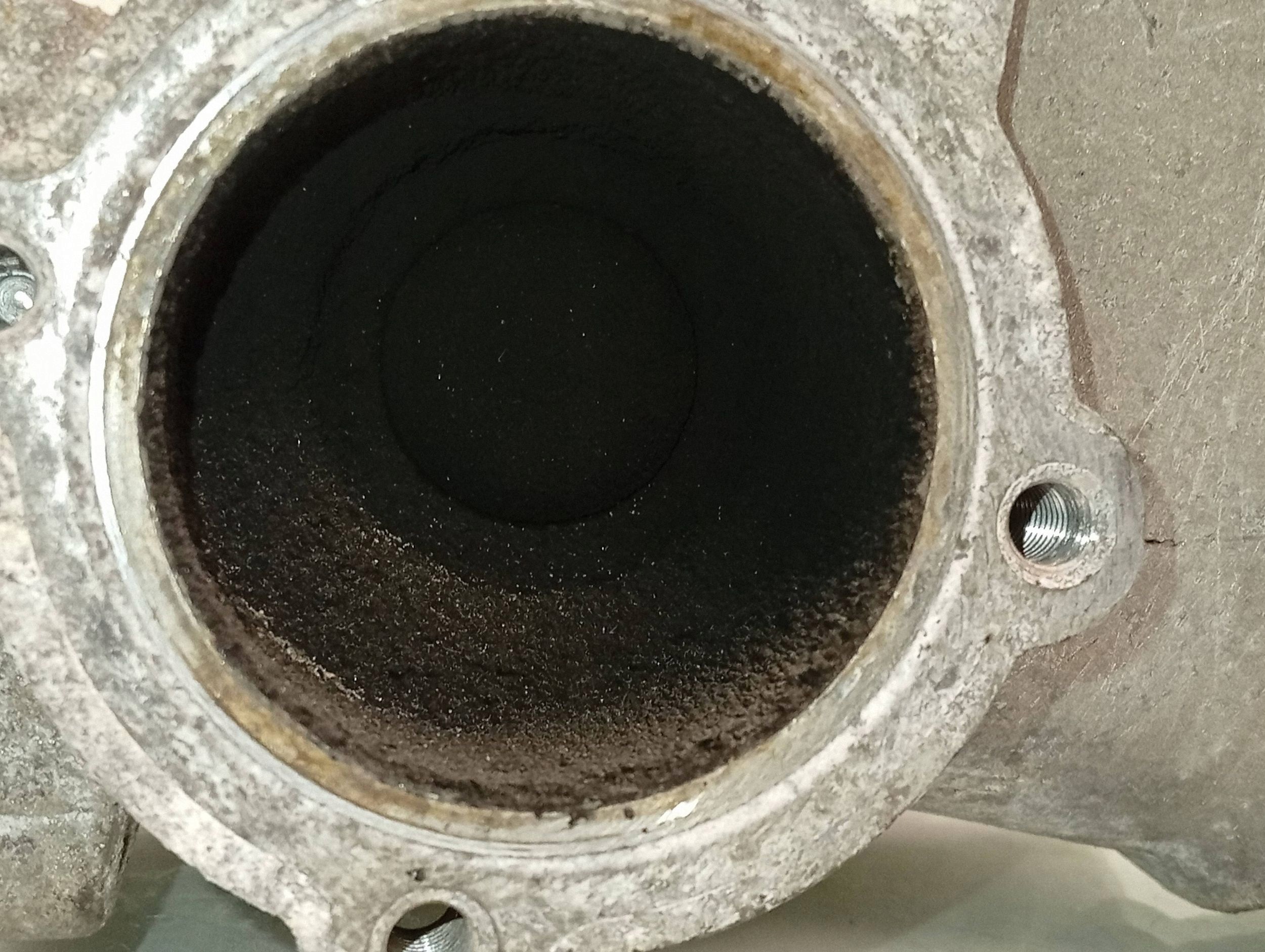Válvula EGR VOLVO 2.4 D5 30774812 image 6
