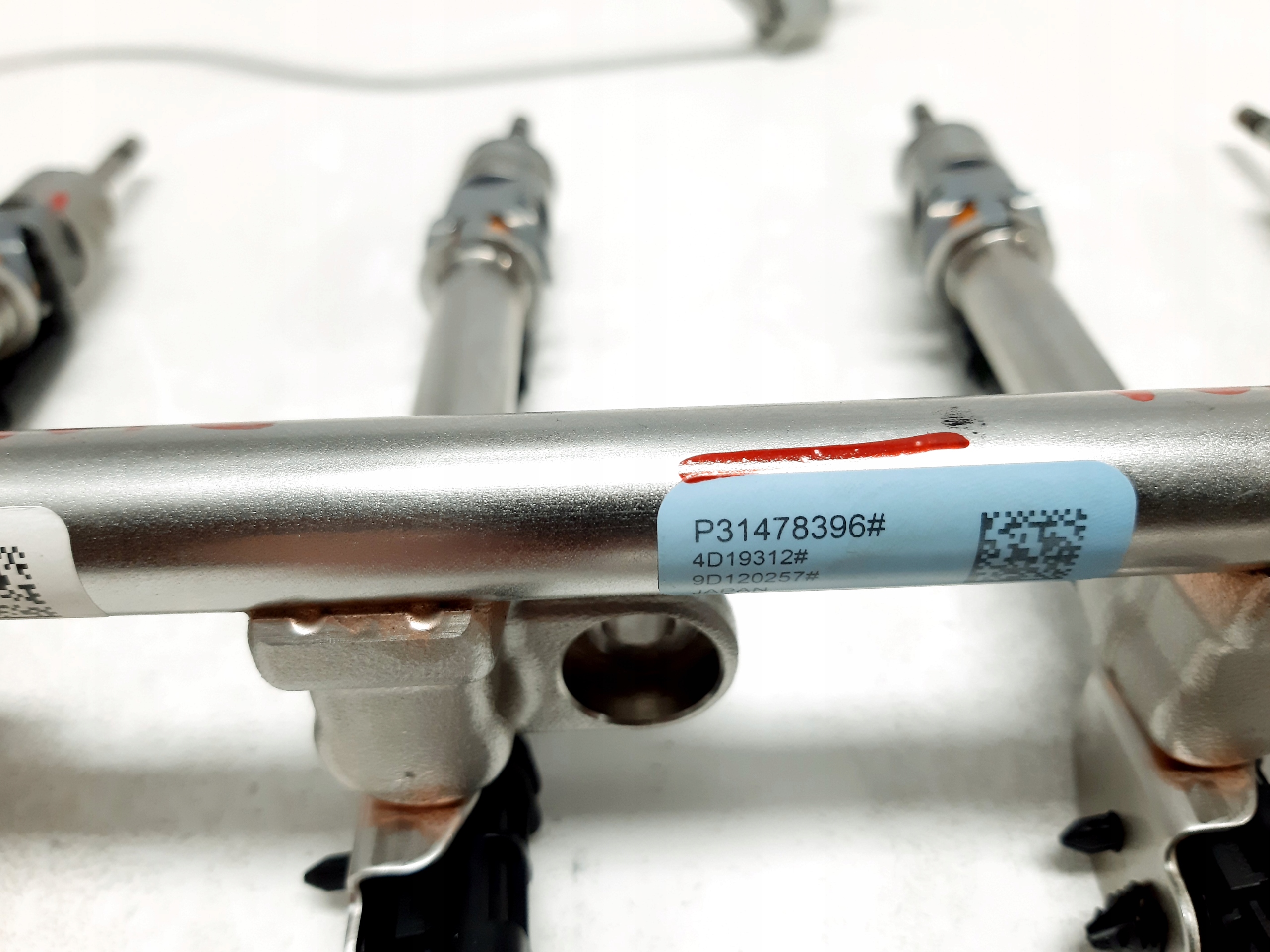 Fuel Rail Volvo XC60 II 2.0 Mild-Hybrid B420T2 31478396 32140073