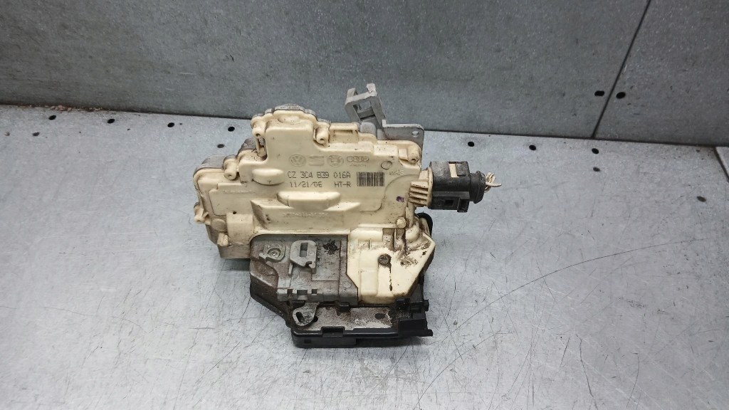 Höger baklås VW Passat B6 2.0TDI 05-10 Sedan 3C4839016A 7PIN image 2