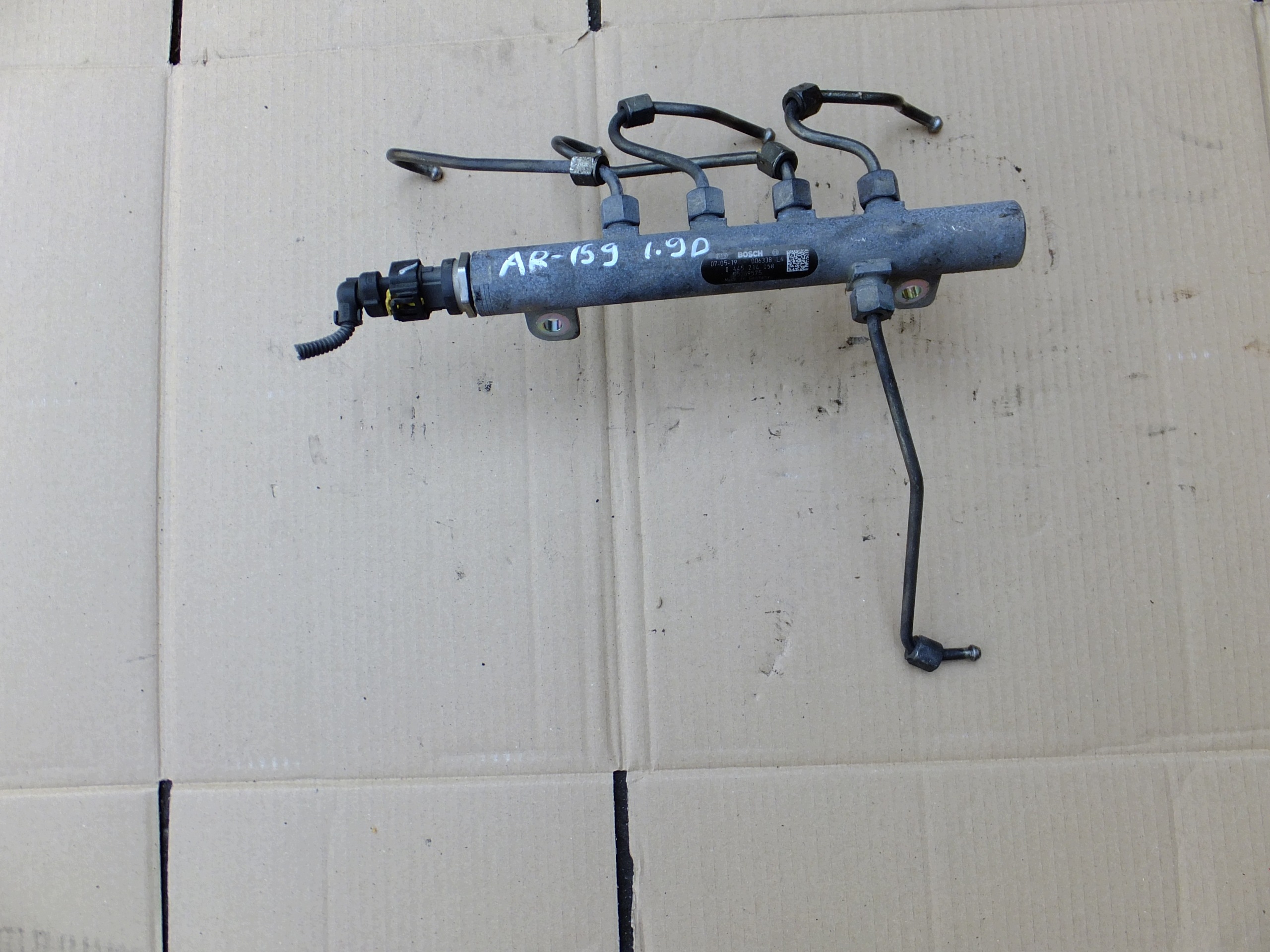 Kraftstoffdrucksensor OEM 55207677 für Opel Astra H
