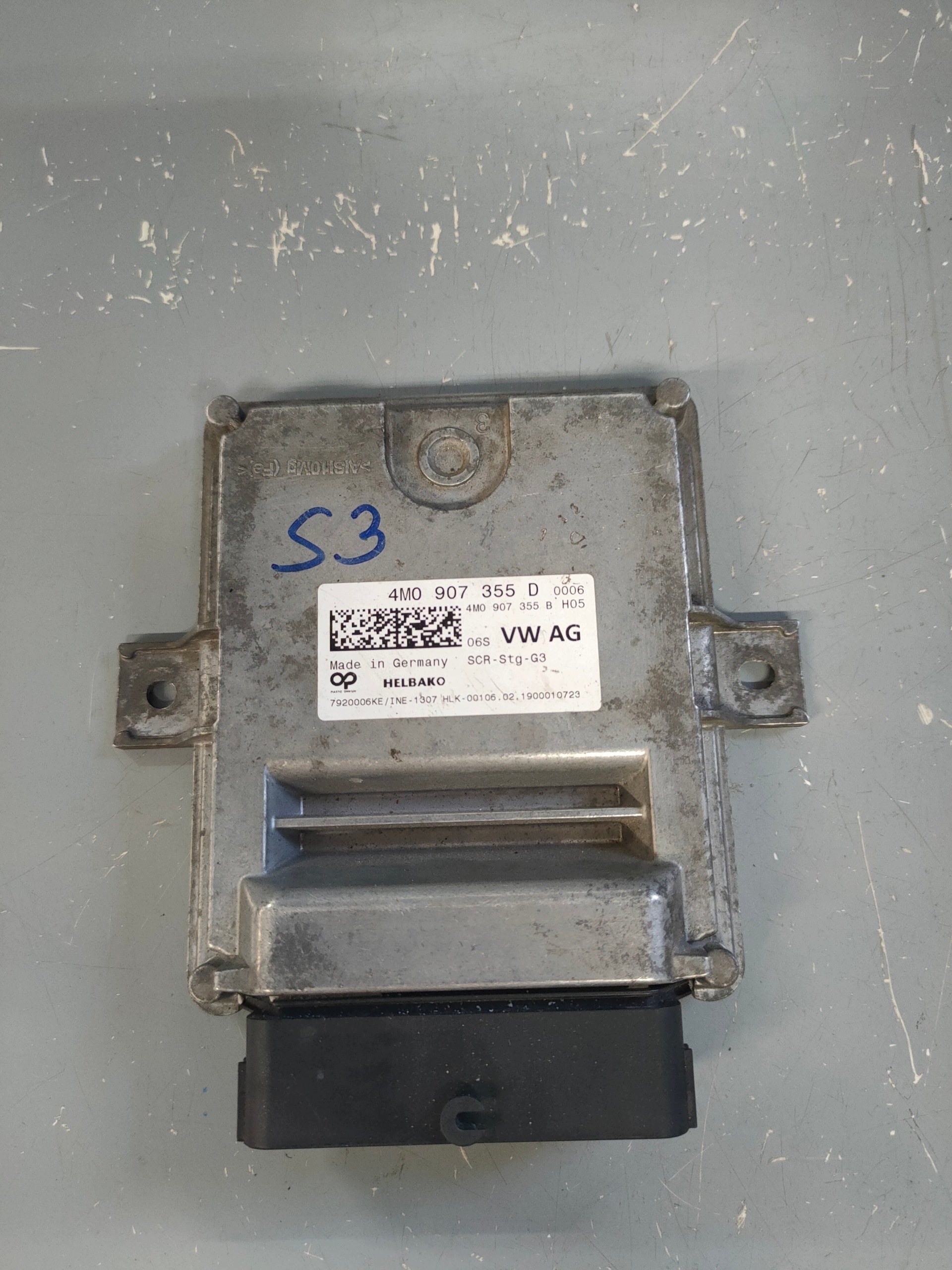 Tanque AdBlue OEM 4M0907355D/B para Audi A4 B9 A5 8W image 2