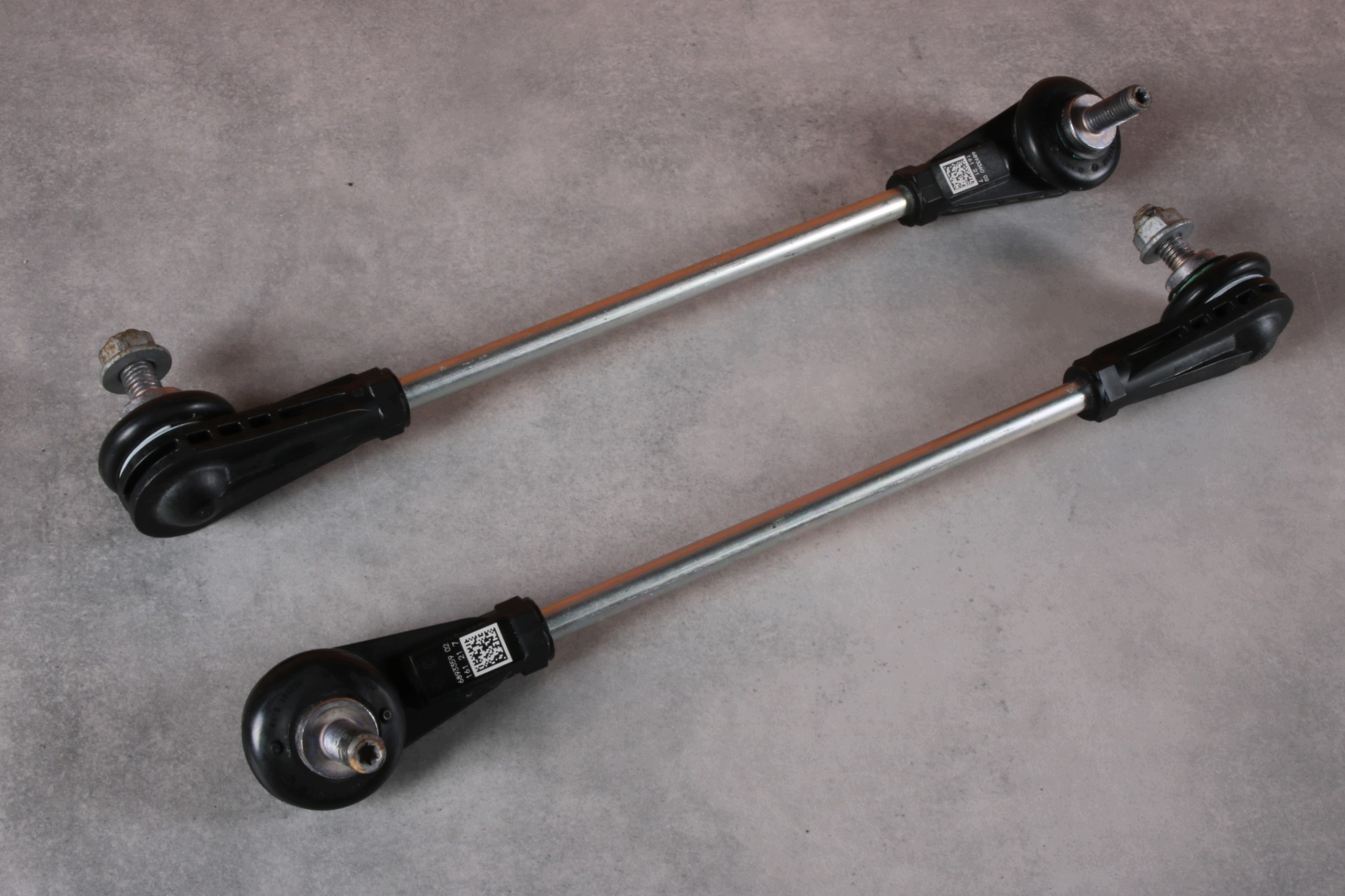 OEM 6893359 Front Left Stabilizer Link with Bolts image 2