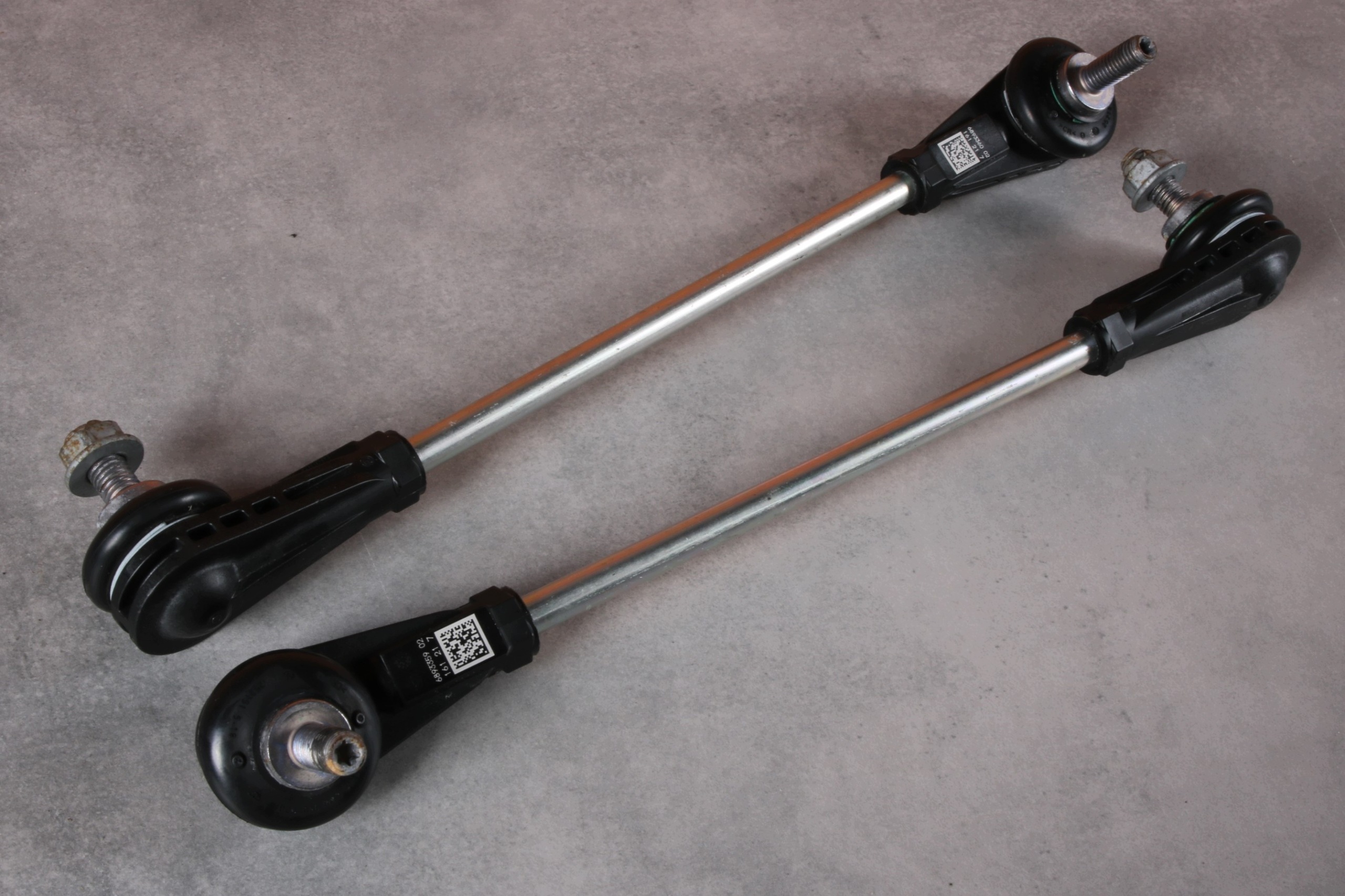 OEM 6893359 Front Left Stabilizer Link with Bolts image 3