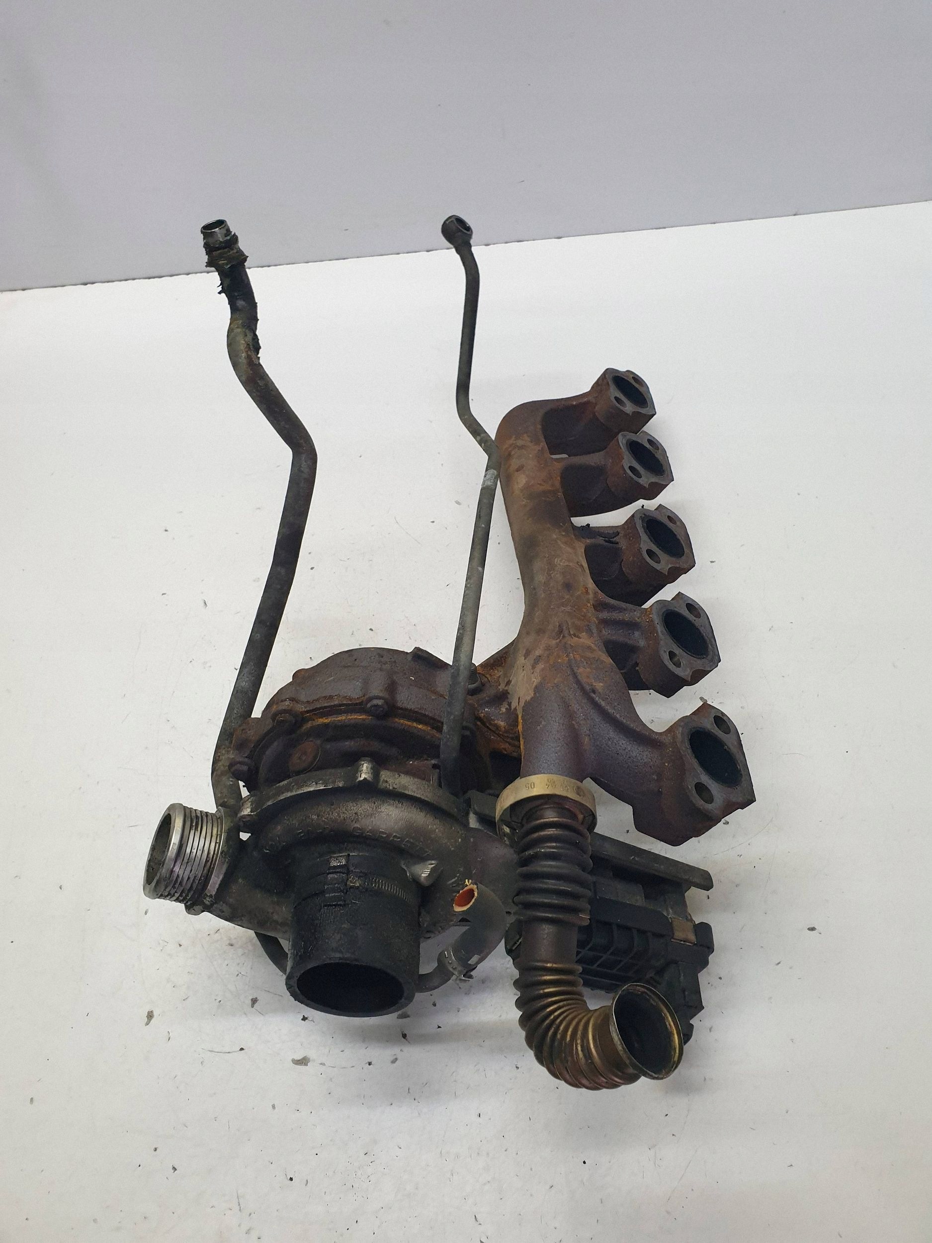 Turbocompressor OEM 30757079 para Volvo XC70 2.4L Diesel image 5