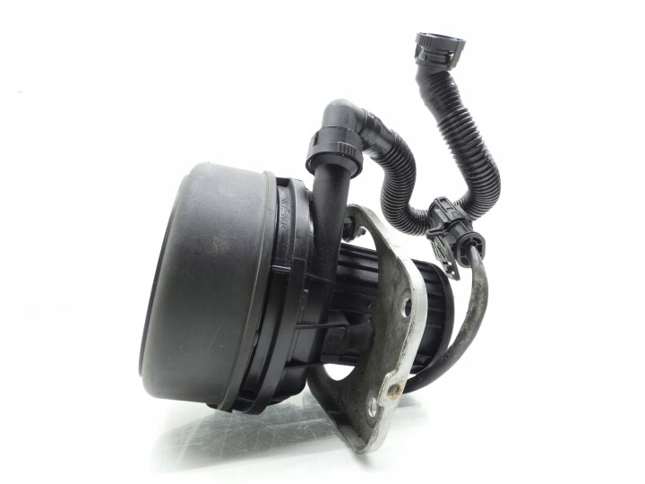 Ilmapumppu BMW Z4 E85 2.0I N46B20 728129