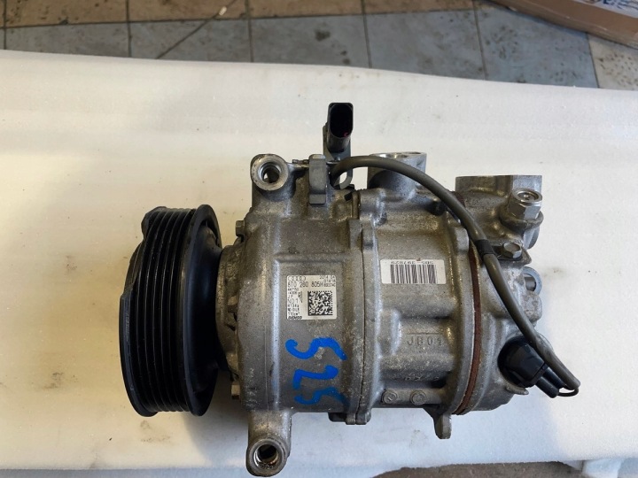 AUDI A4 A5 Q5 A6 3.0 TDI Klimakompressor 8T0260805H