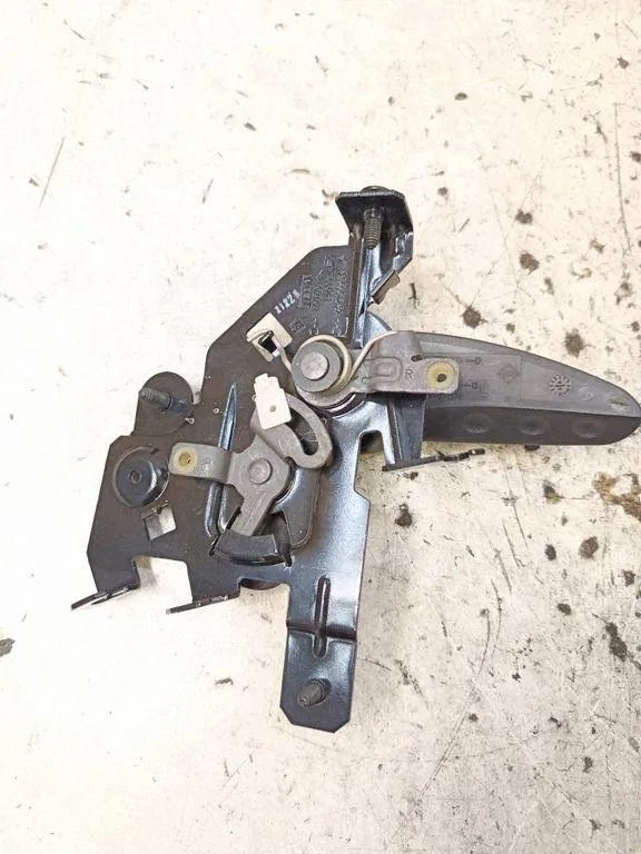 Liukuoven kahva OEM 8200004828 Renault Trafic II