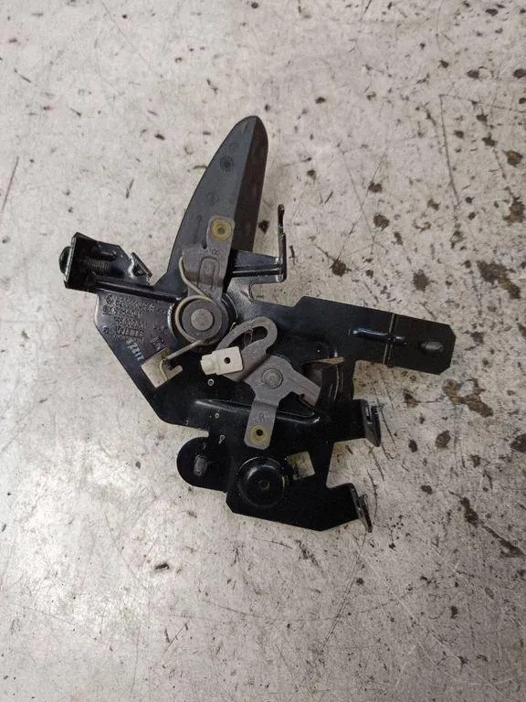 Manija de puerta corrediza OEM 8200004828 Renault Trafic II image 5