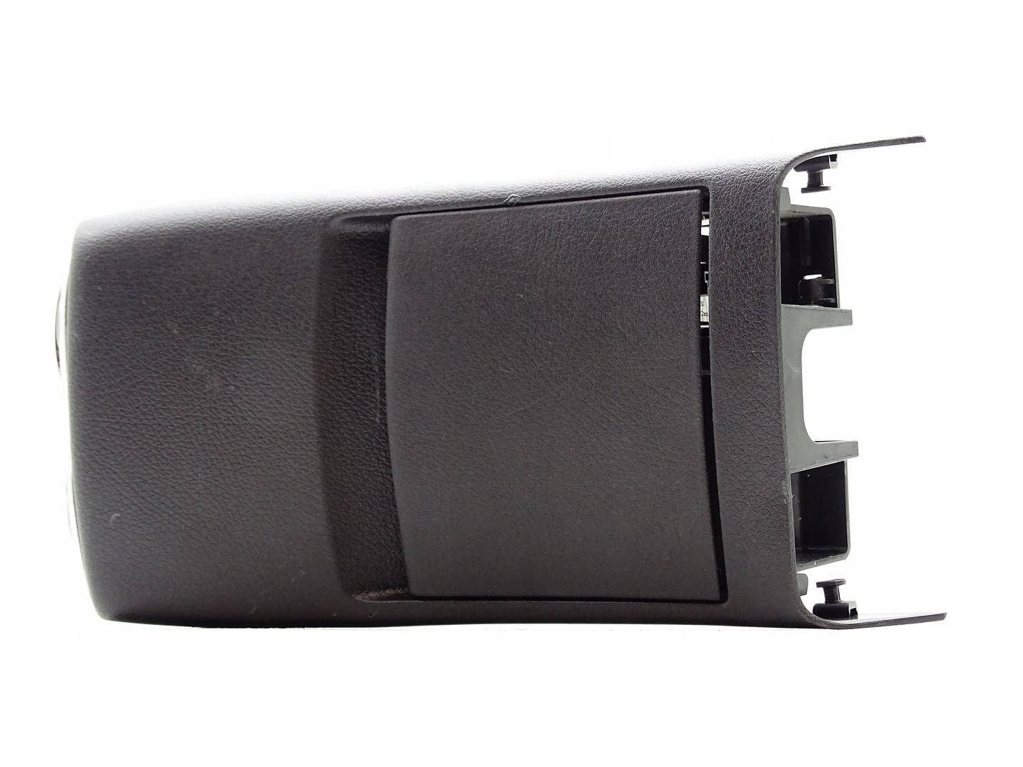 USB Buchse Mercedes B W247 2019 A2478200301