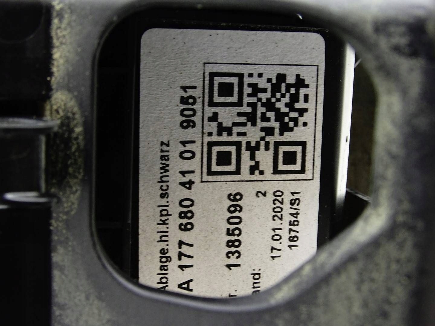 Mercedes B W247 2019 USB Socket A2478200301 image 8