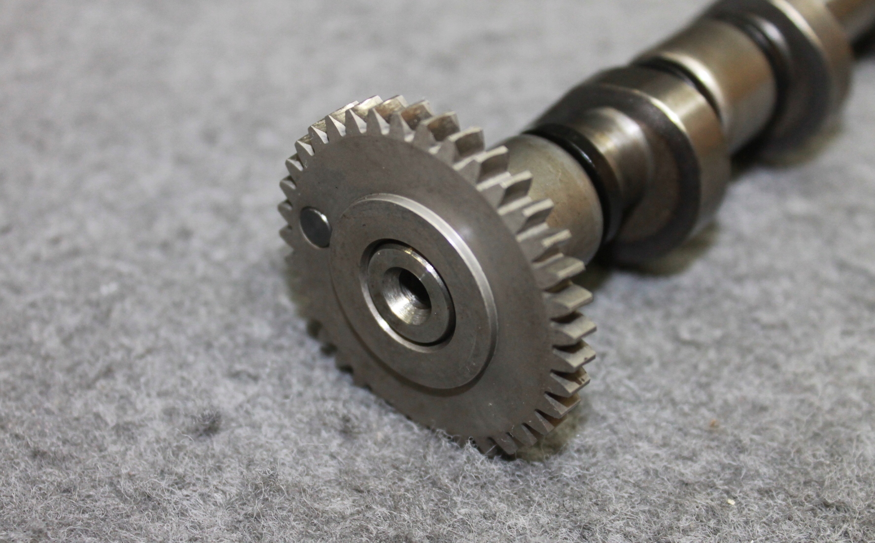 BMW Eccentric Shaft 8630463 B58B30A Käytetty image 8