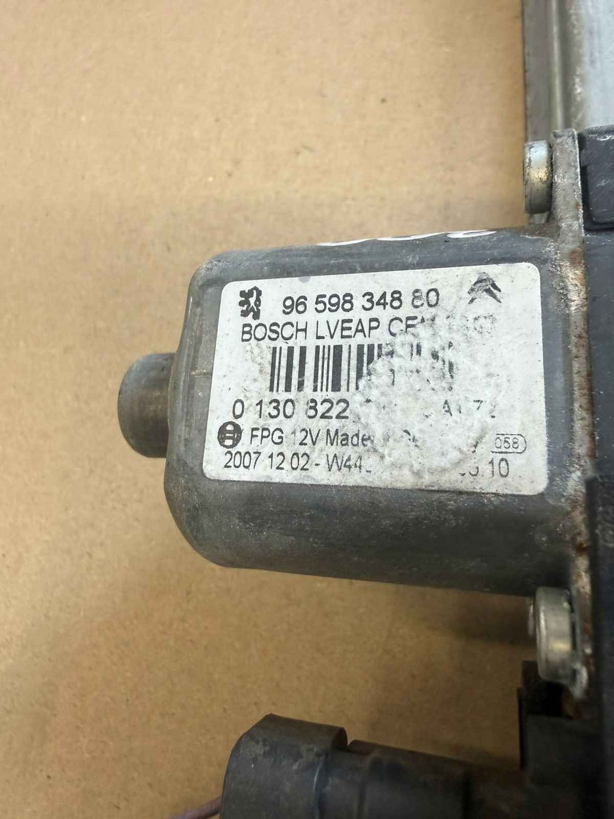 Regulador de ventana Peugeot 308 OEM 9659826780 image 3